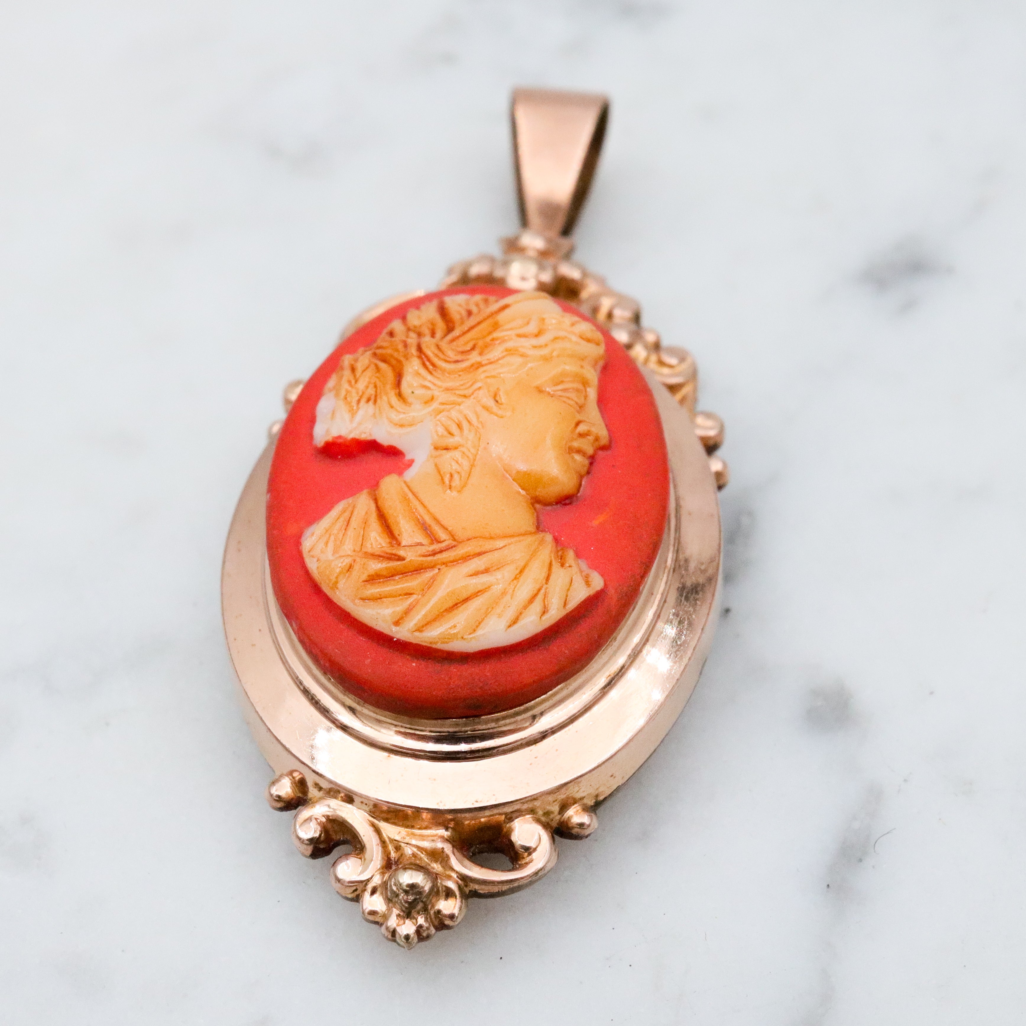 Antique Art Nouveau gold filled glass cameo locket pendant