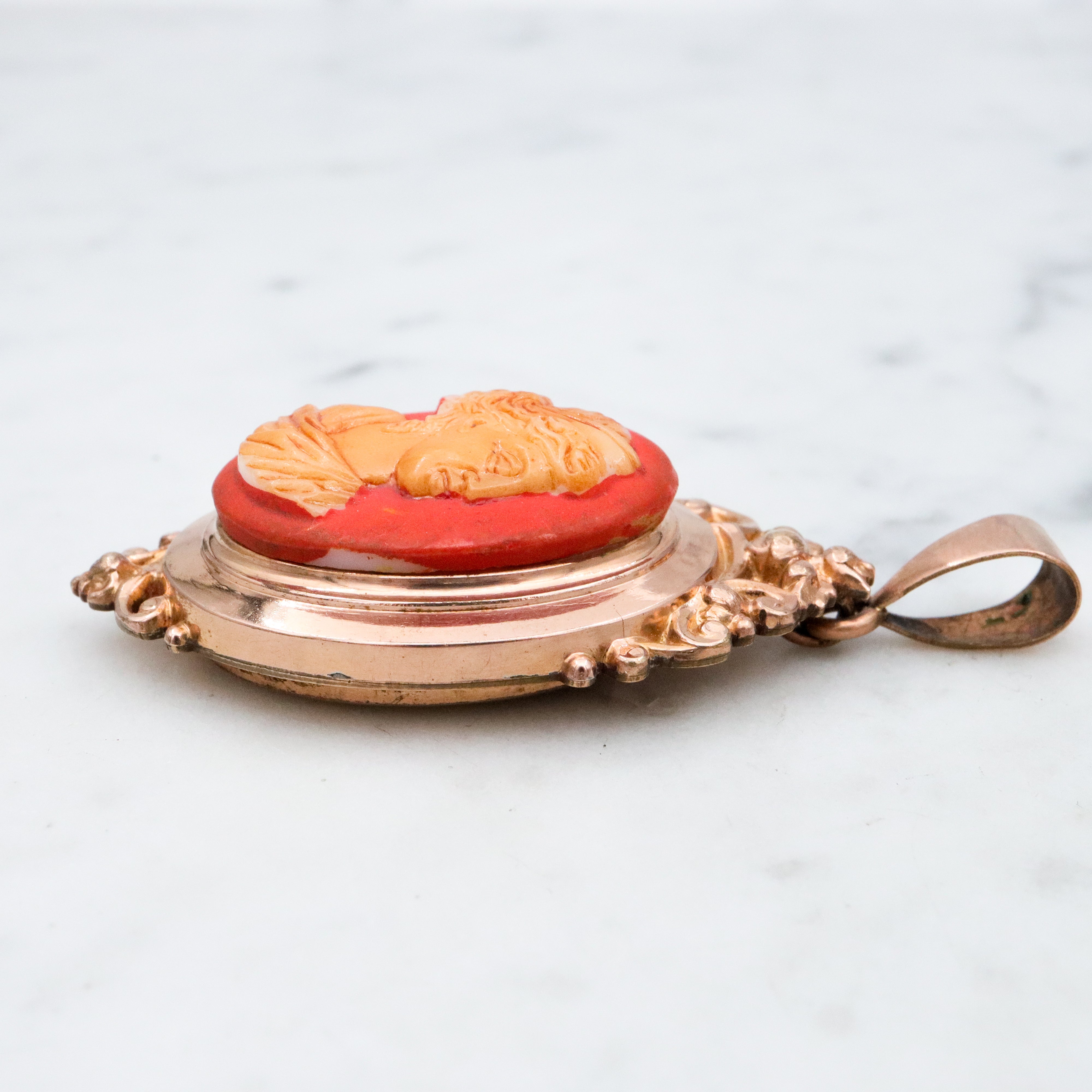 Antique Art Nouveau gold filled glass cameo locket pendant