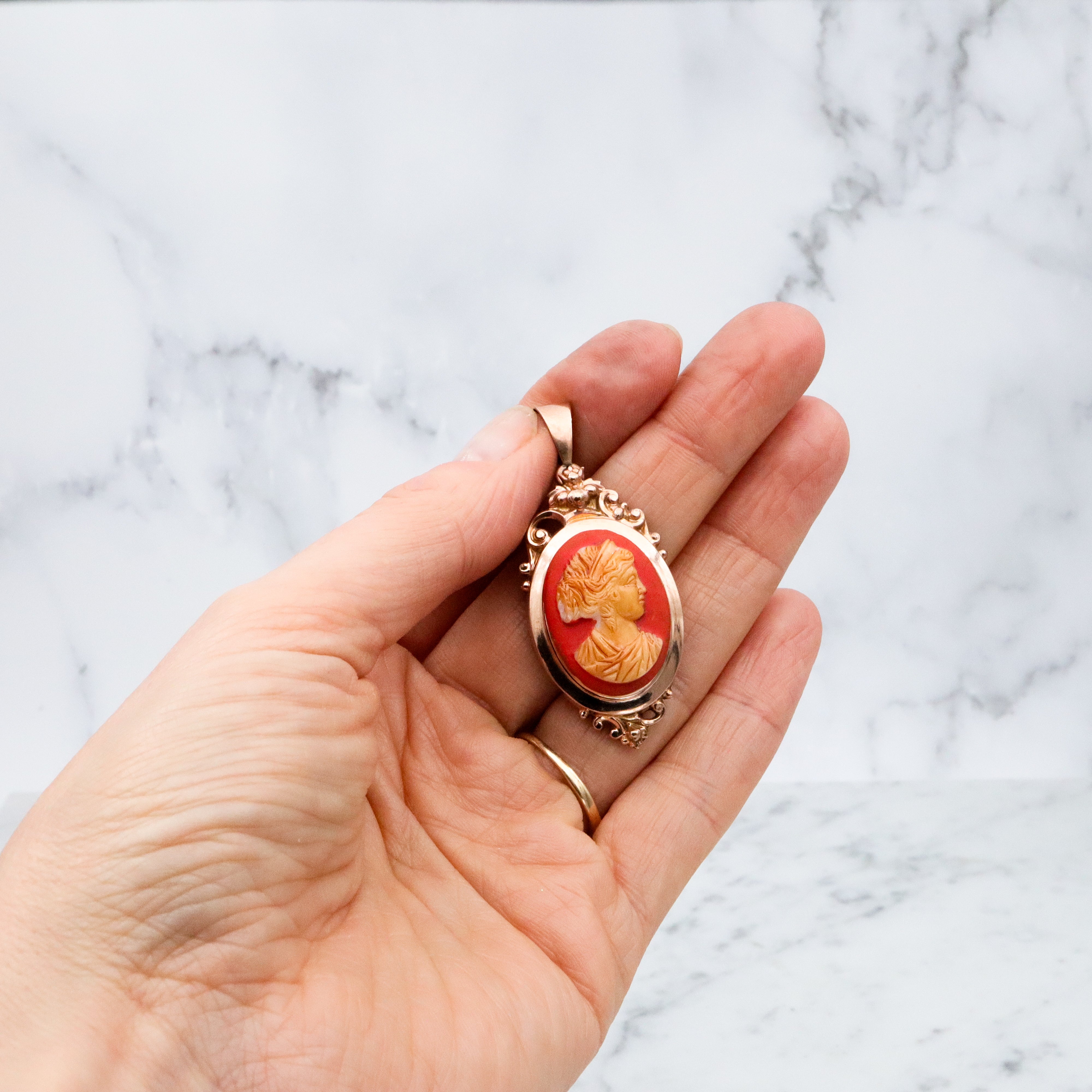 Antique Art Nouveau gold filled glass cameo locket pendant