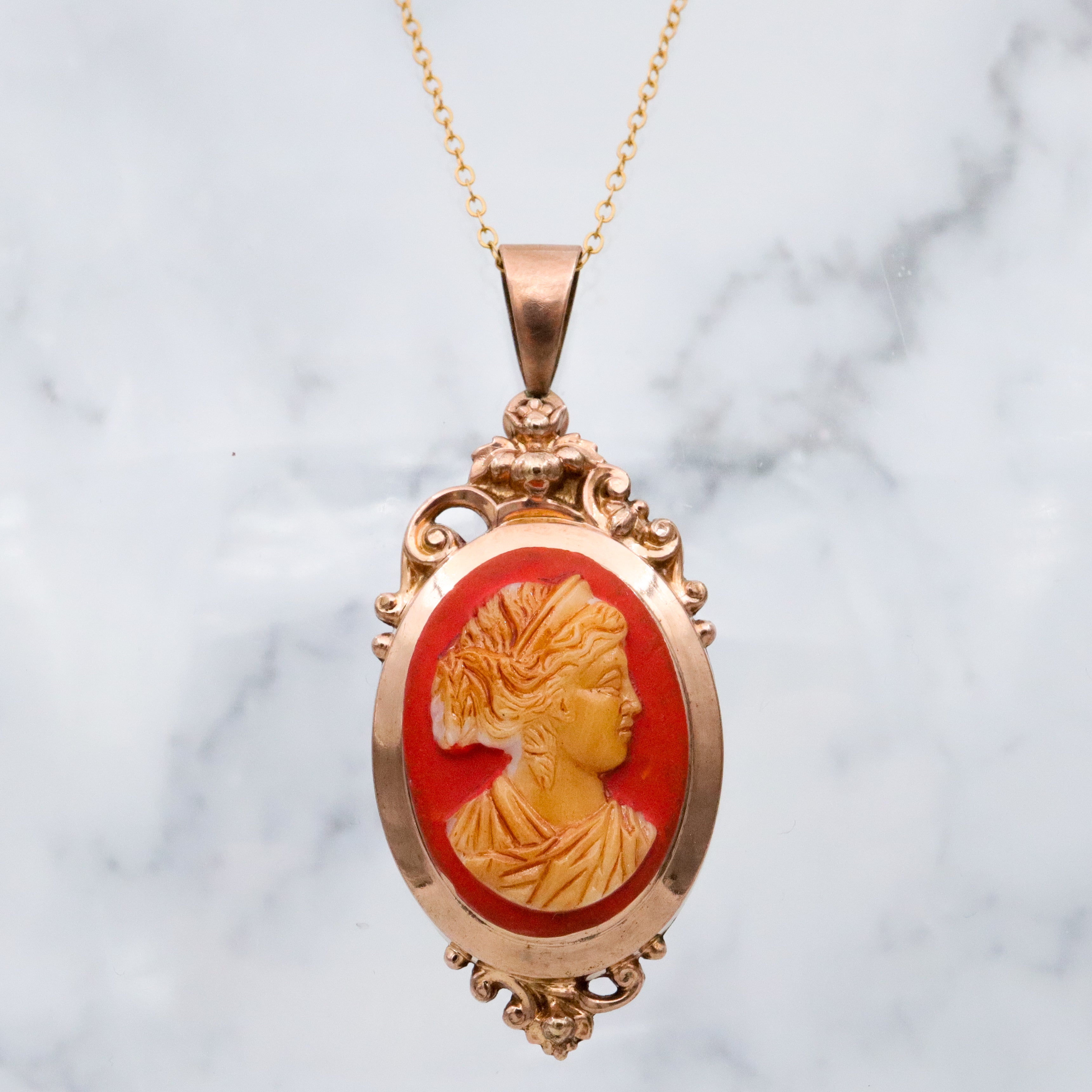Antique Art Nouveau gold filled glass cameo locket pendant
