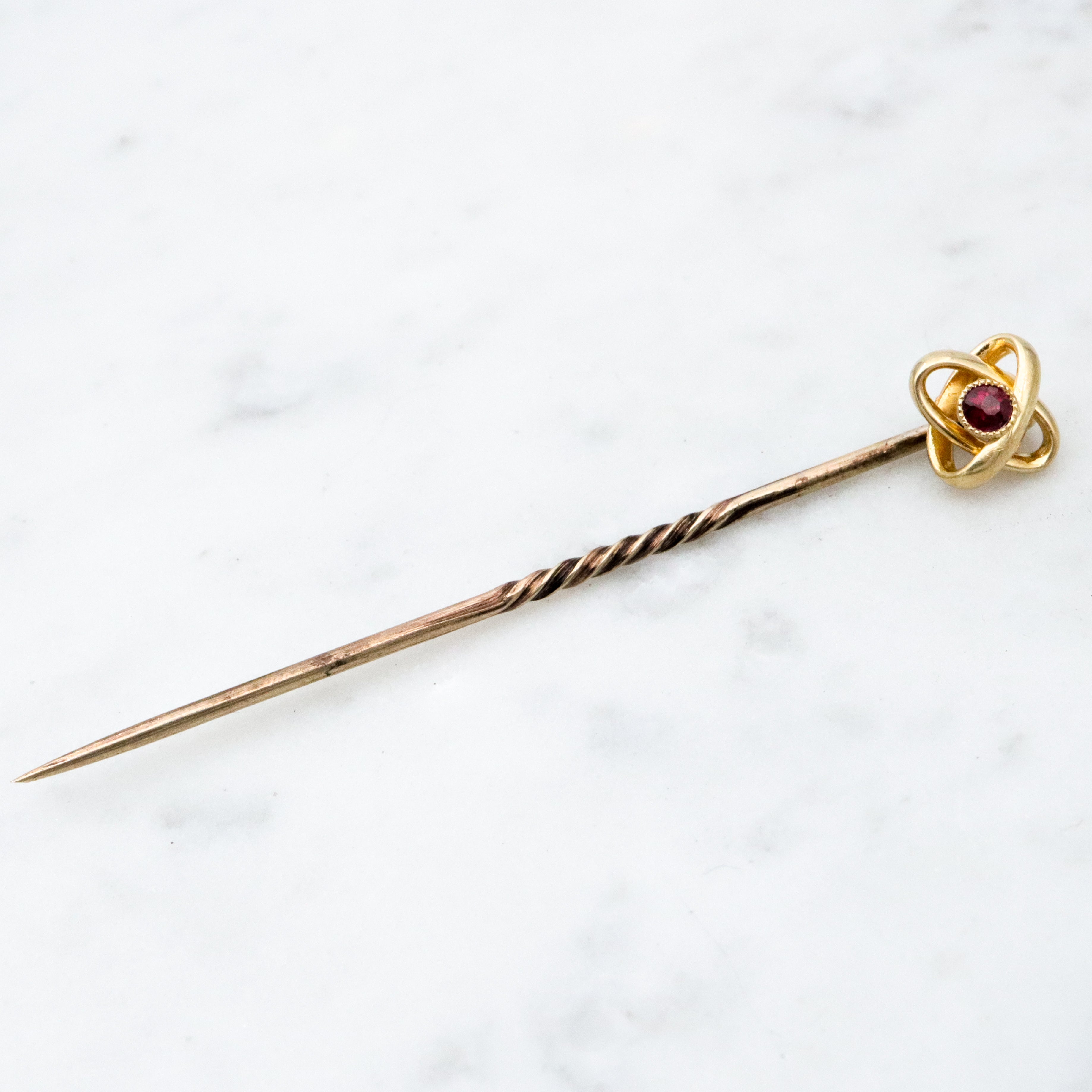 Antique Victorian 15k gold ruby infinity knot stick pin