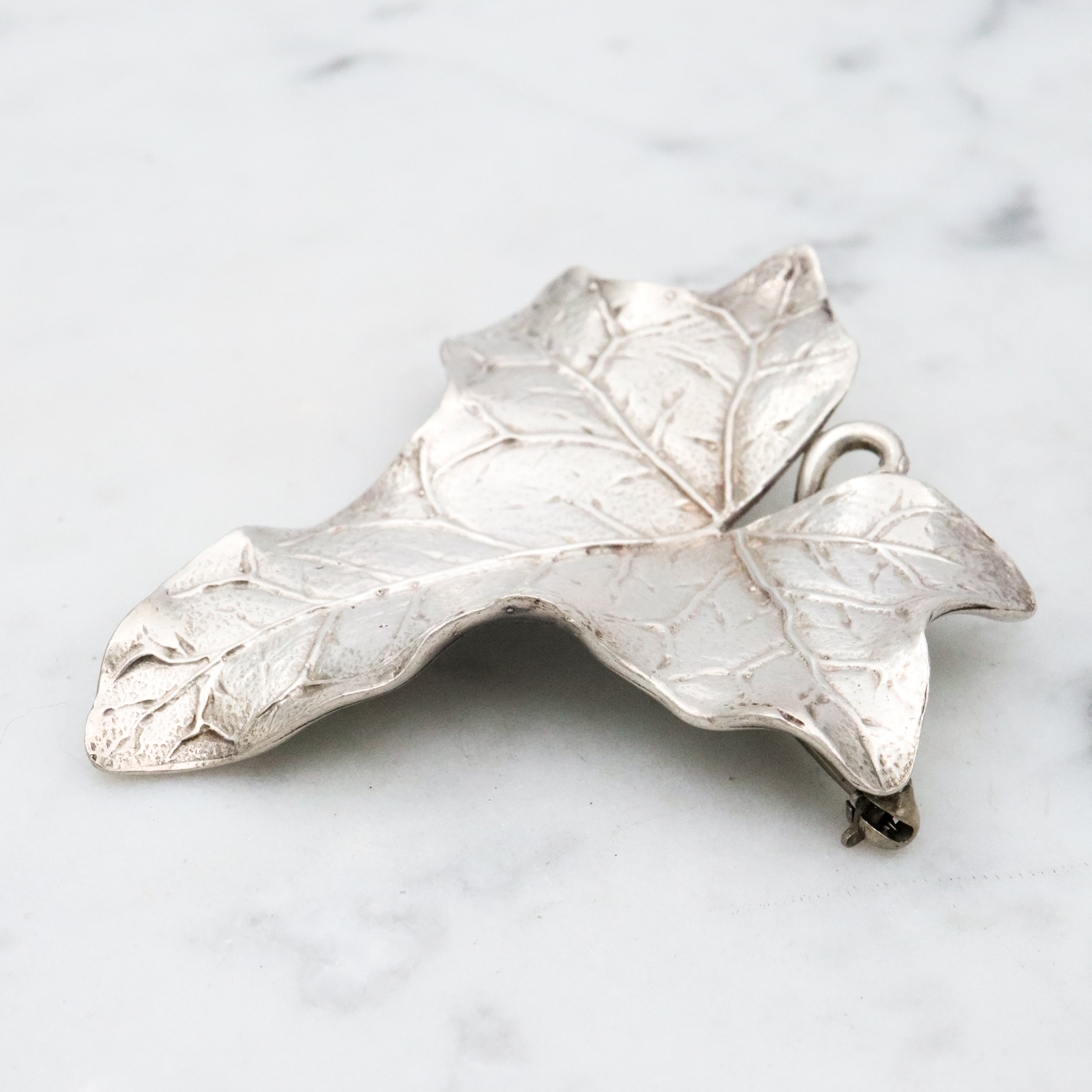 Large vintage Cini sterling ivy leaf brooch