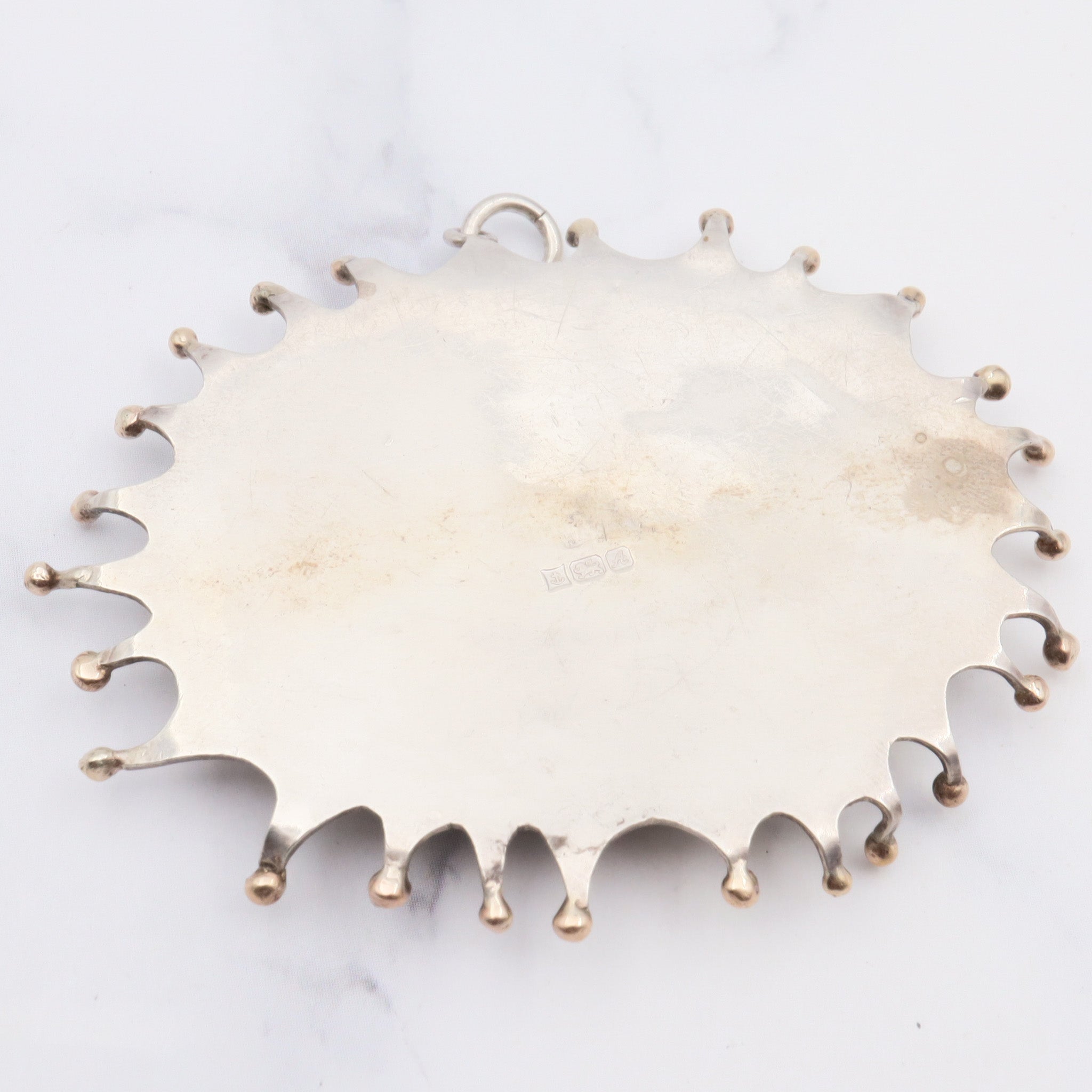 Vintage 1975 English brutalist sterling silver moss agate gilt accent pendant