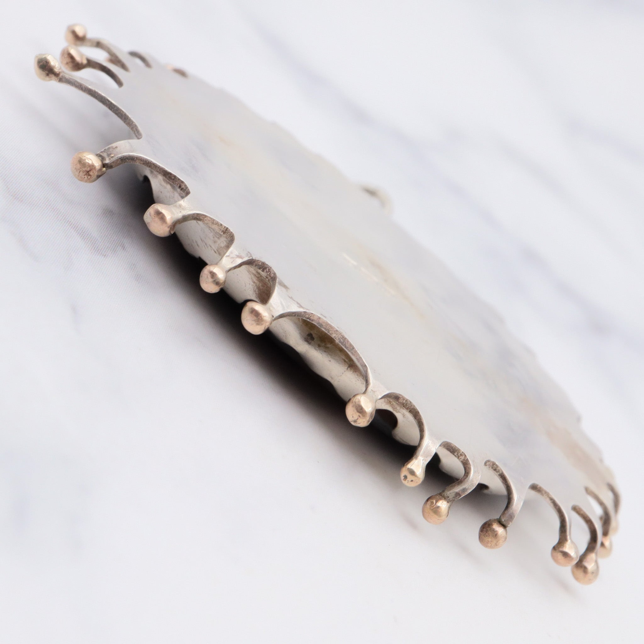 Vintage 1975 English brutalist sterling silver moss agate gilt accent pendant