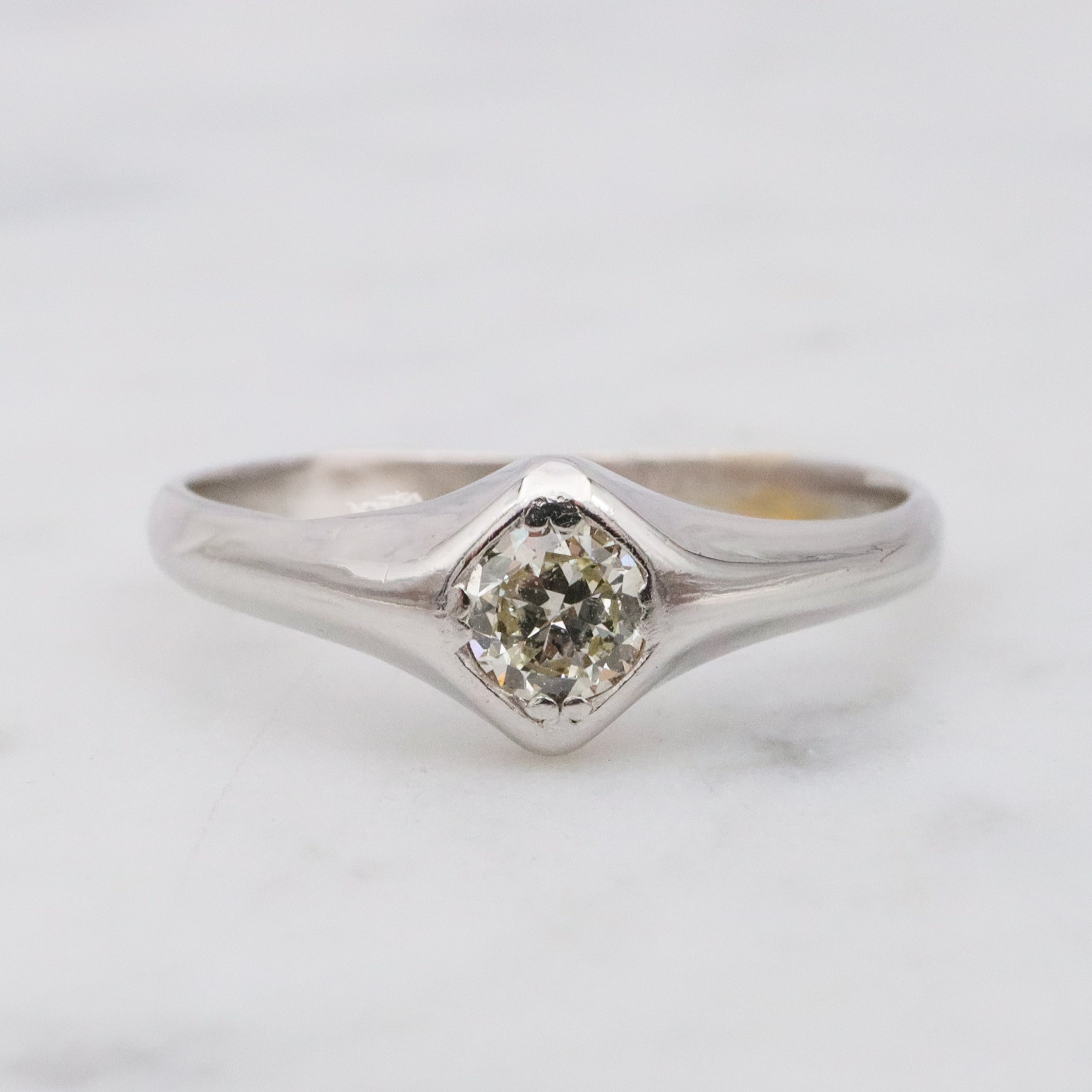 Antique Art Deco 18k white gold .25ct diamond solitaire ring, size 6.75