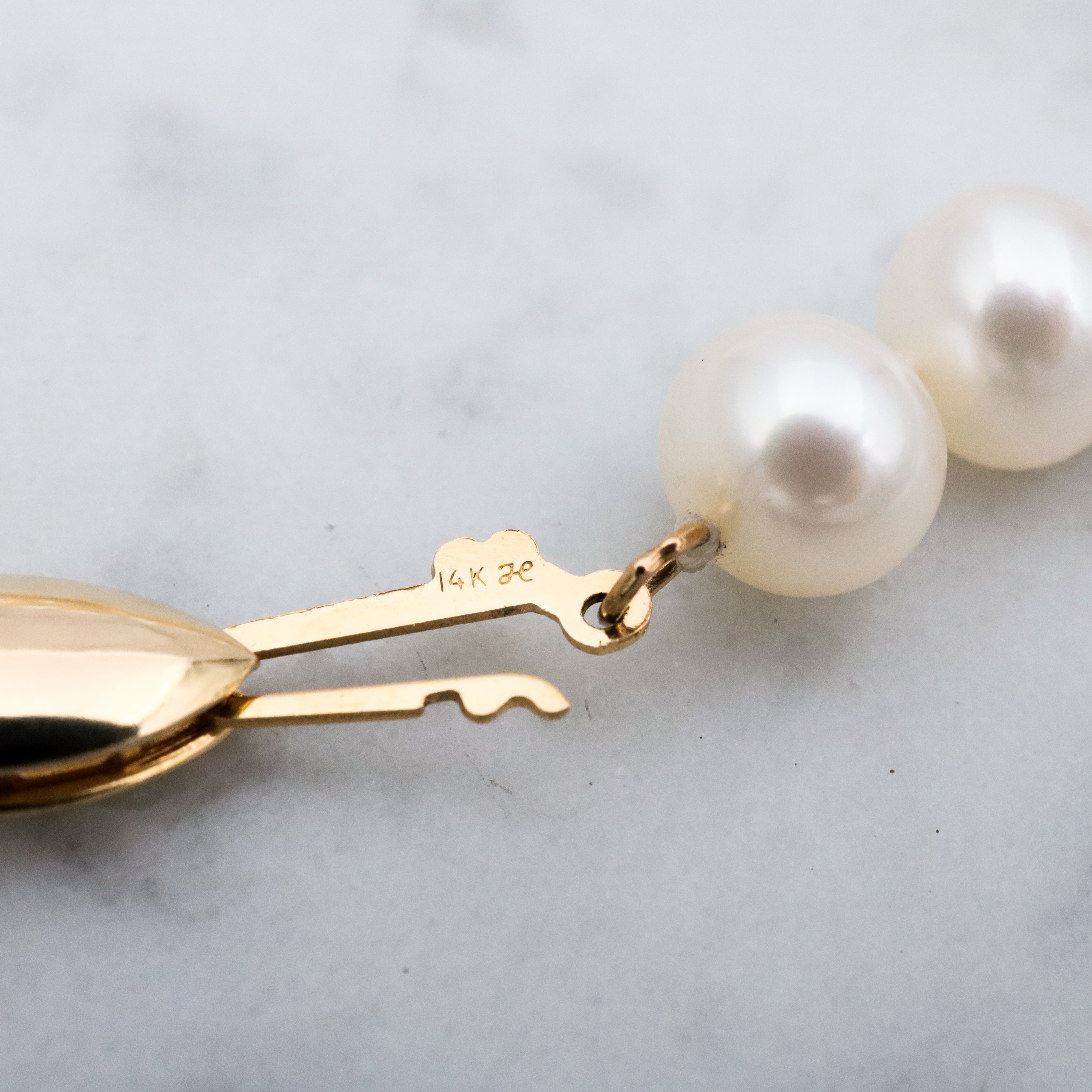 Vintage Mid Century Honora 7mm cultured pearl strand necklace with 14k gold clasp