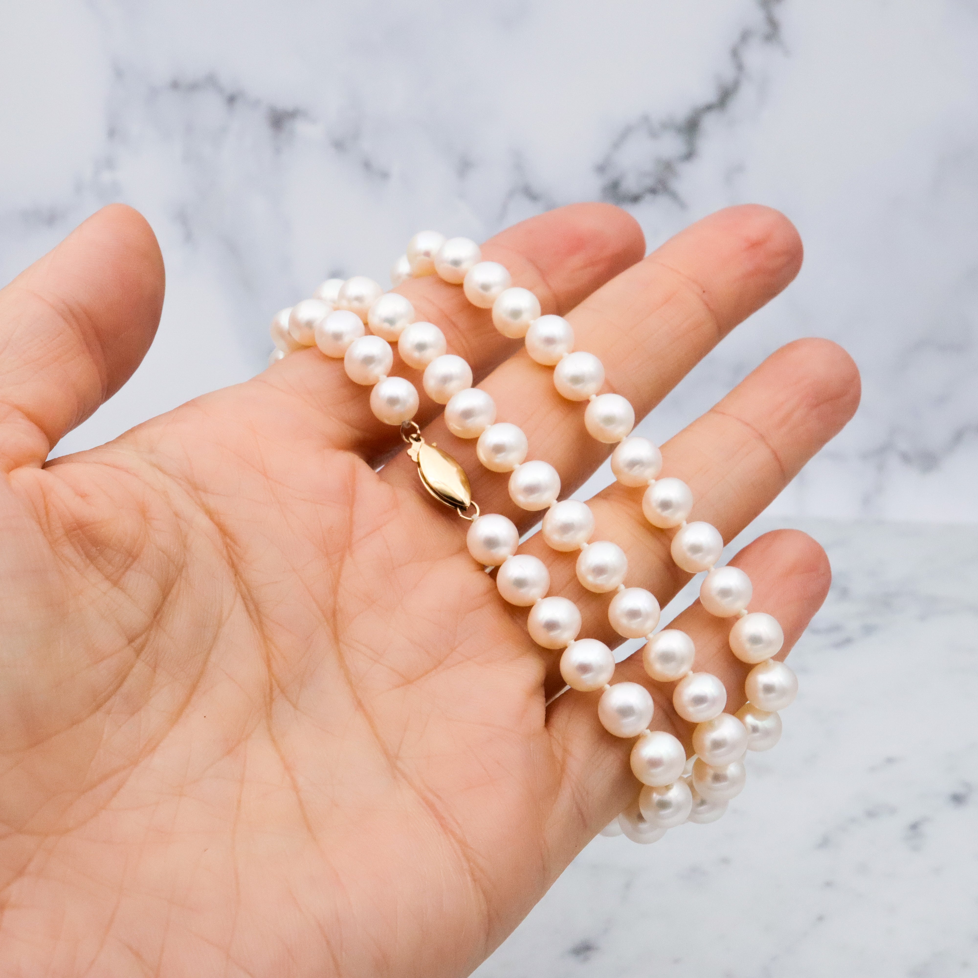 Vintage Mid Century Honora 7mm cultured pearl strand necklace with 14k gold clasp