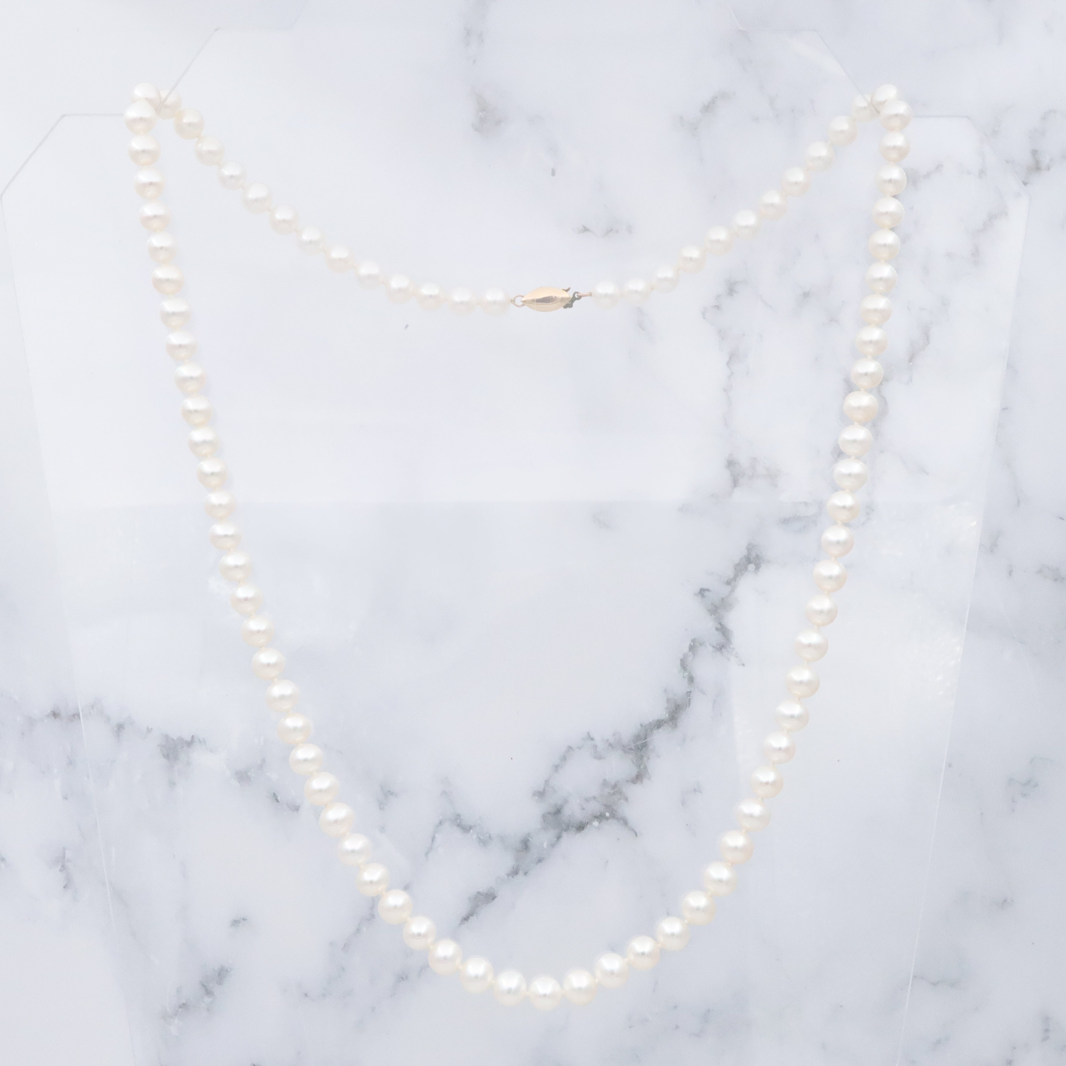 Vintage Mid Century Honora 7mm cultured pearl strand necklace with 14k gold clasp