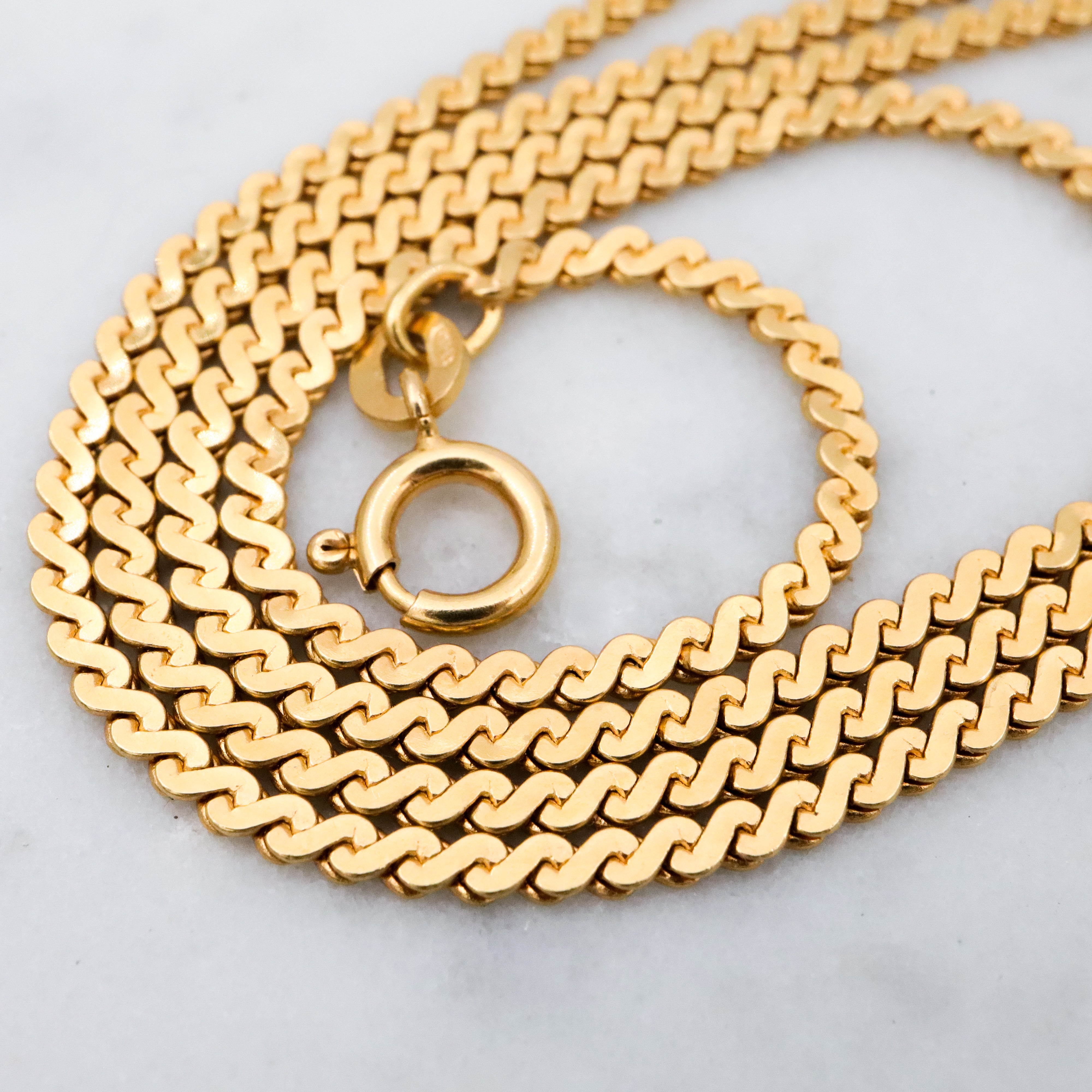 Mid Century UNOAERRE 18k serpentine chain 20"