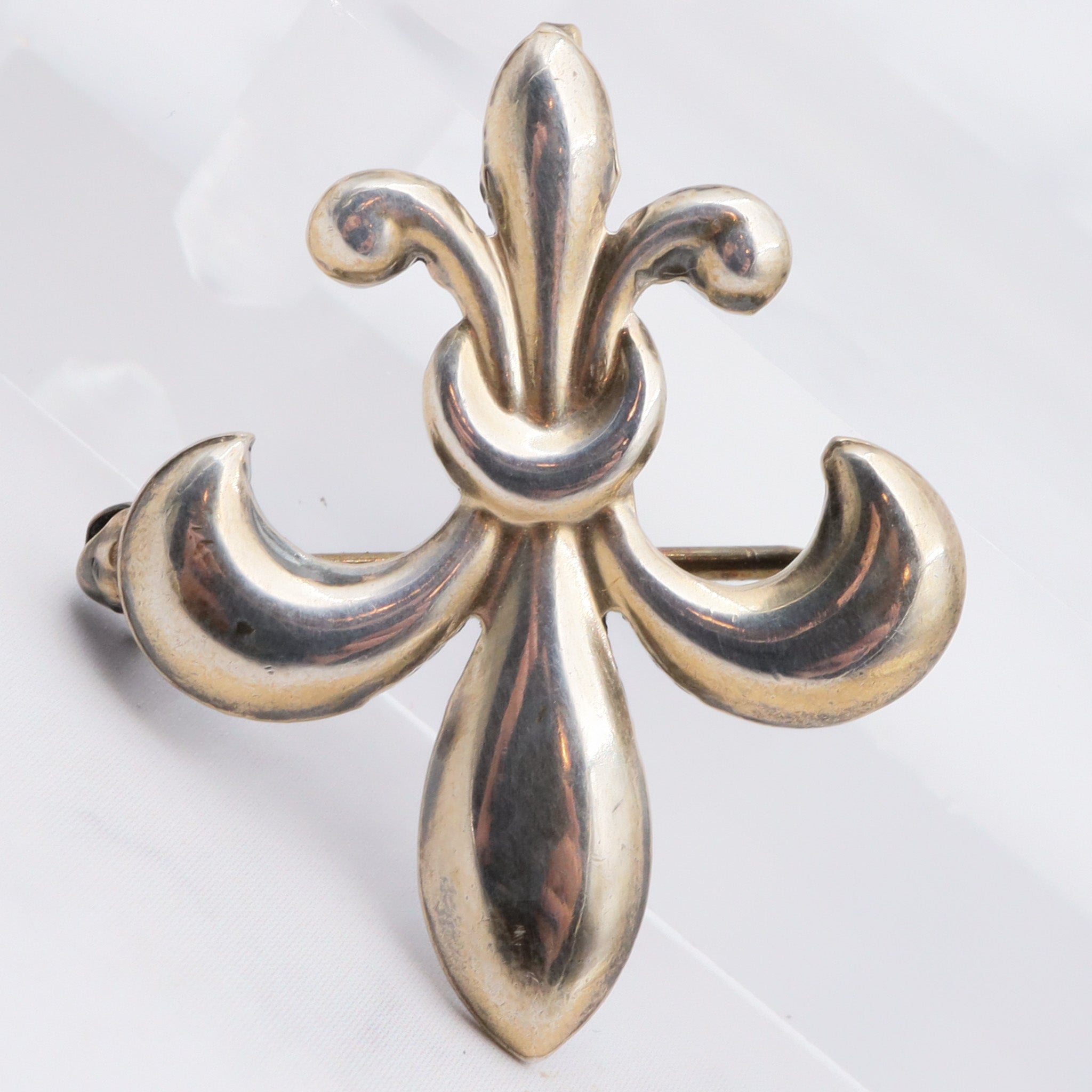 Antique victorian sterling fluer de lis watch clip brooch