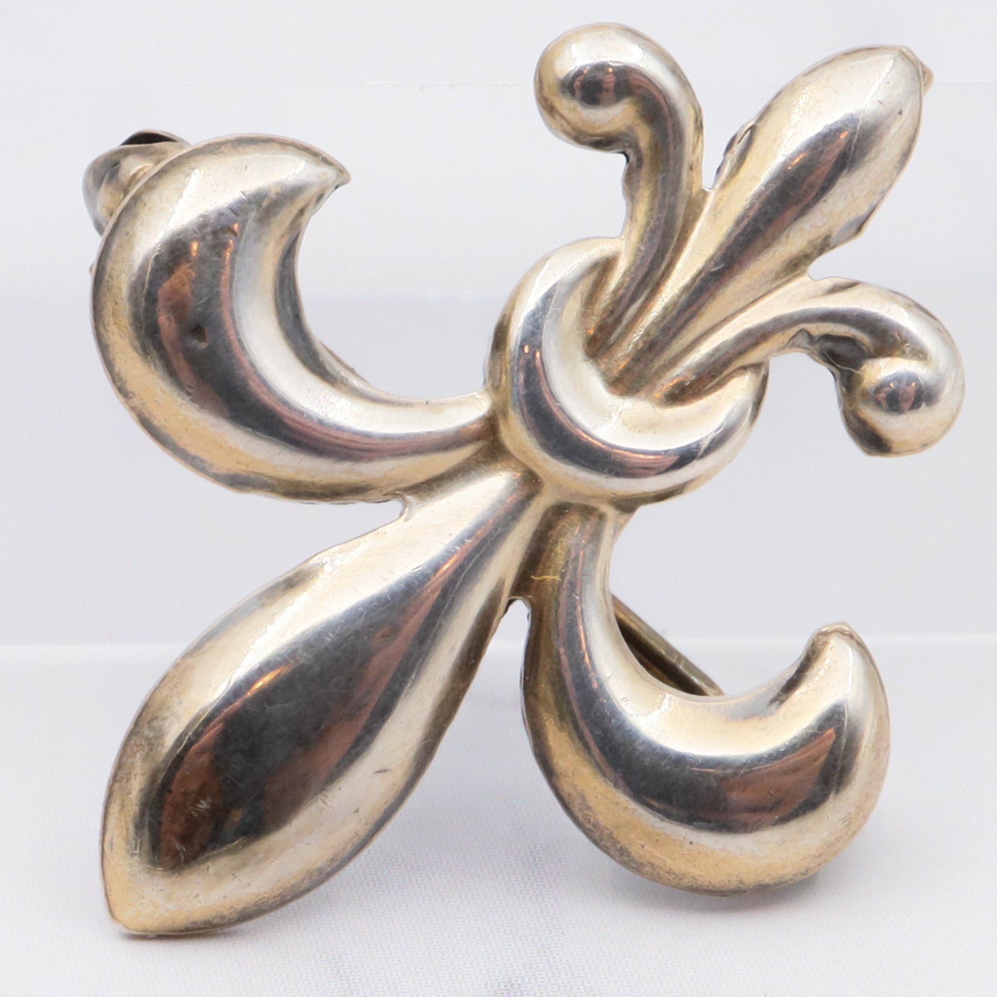 Antique victorian sterling fluer de lis watch clip brooch