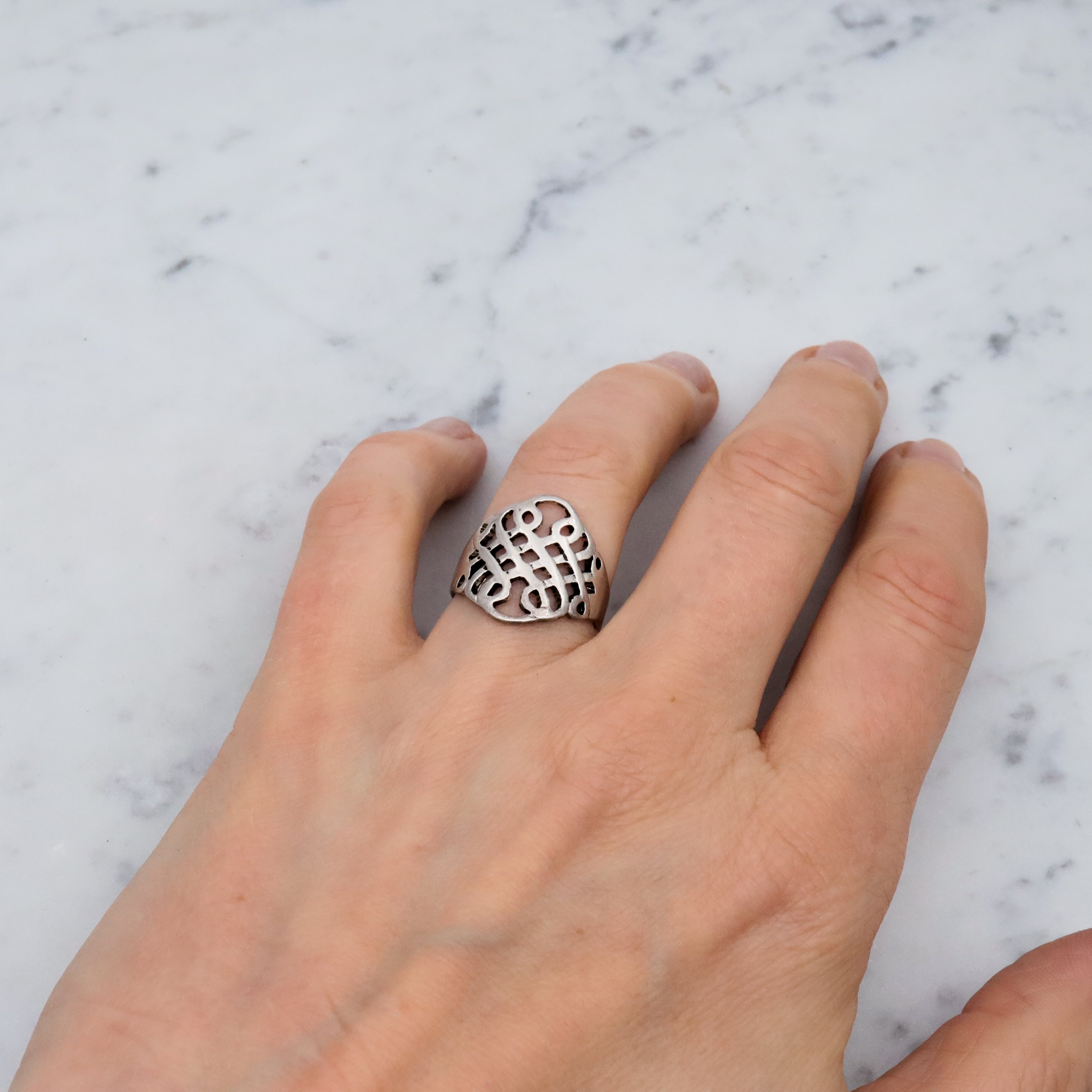 Vintage sterling celtic knot ring, sz 6.5