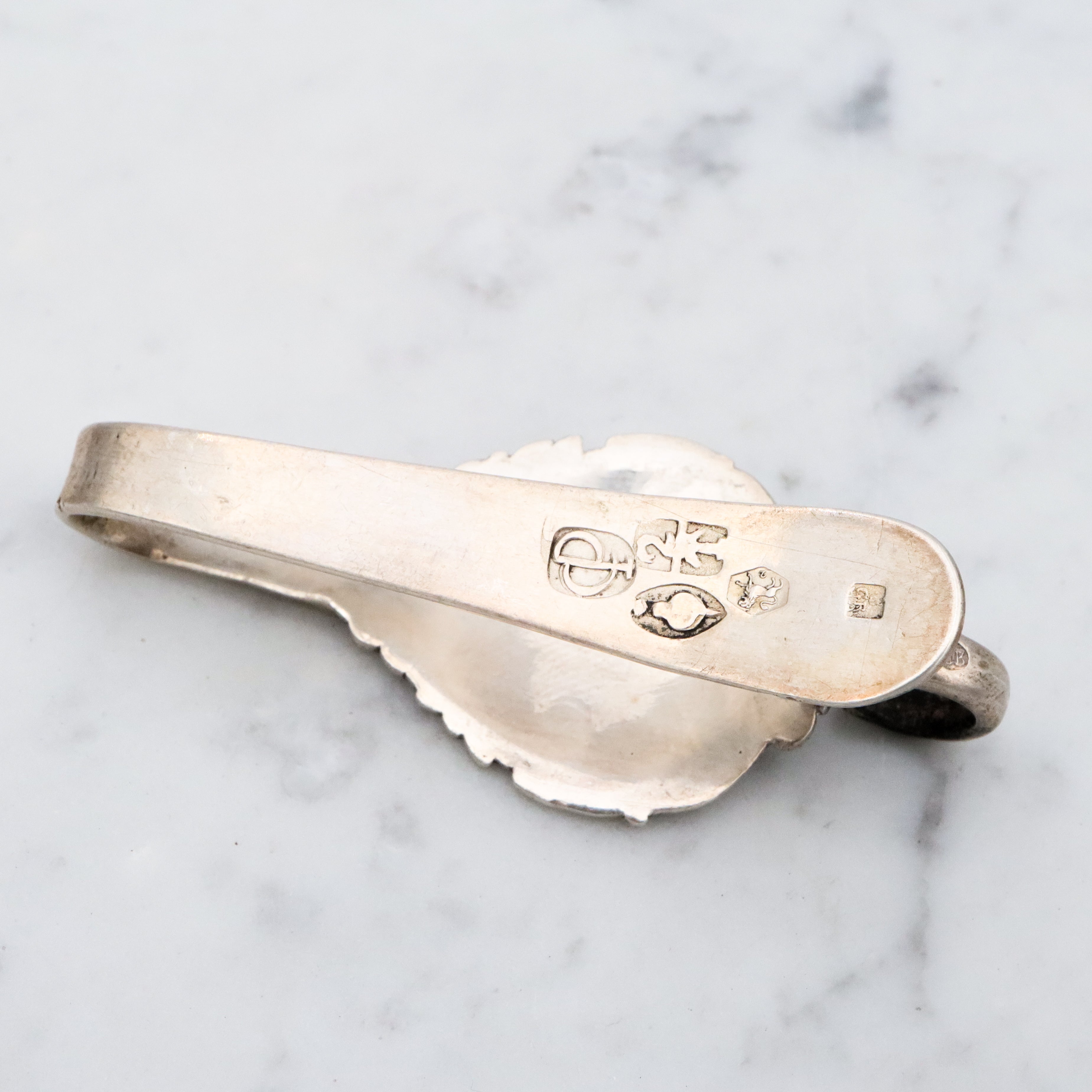 Antique 1853 Dutch silver chatelaine clip