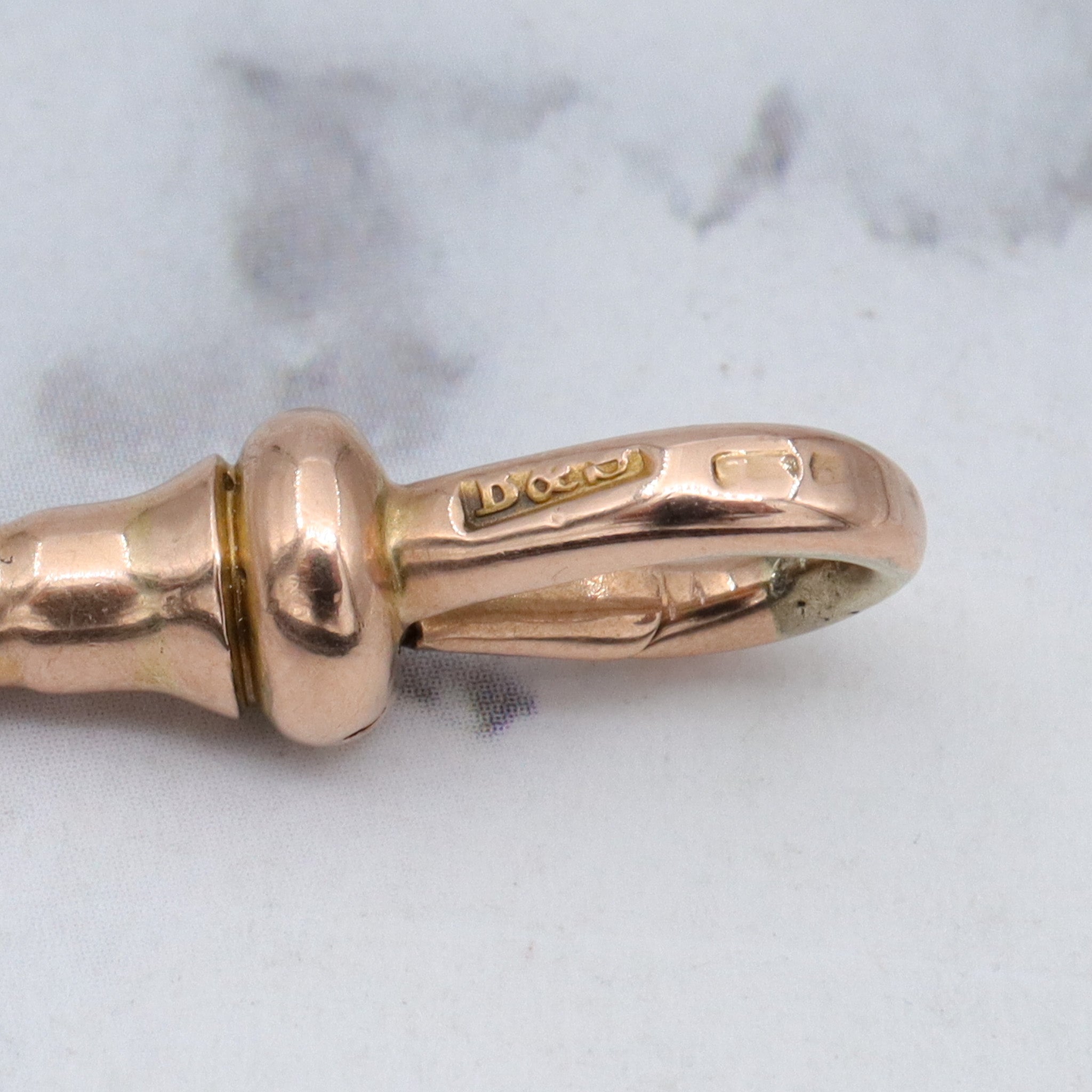 Antique Victorian 14k gold swiveling dog clip clasp