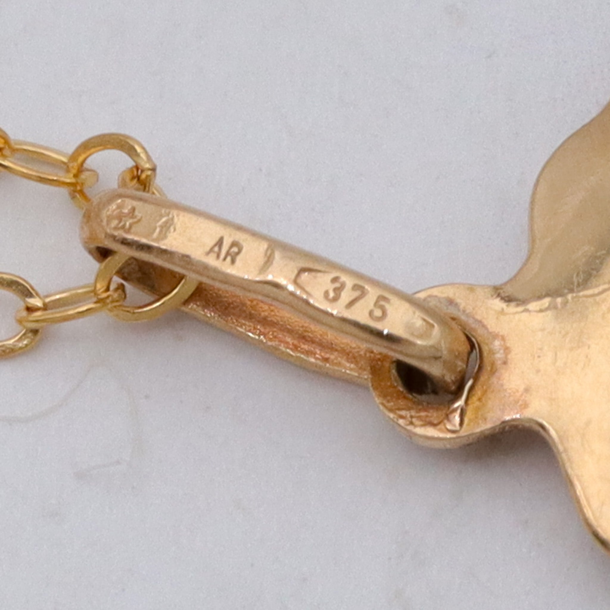 Vintage Italian 10k gold St. Christopher medallion necklace