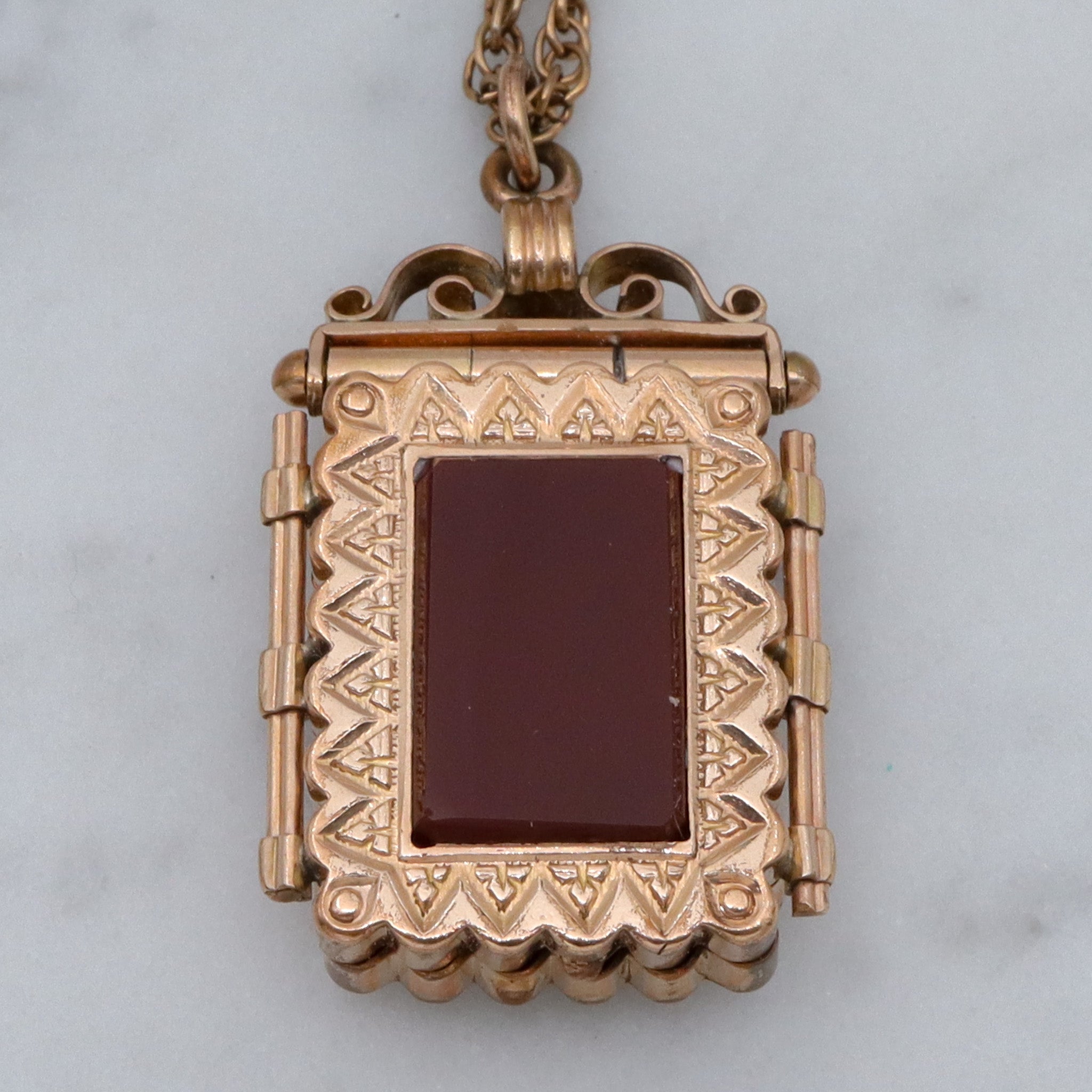 Antique Victorian gold filled, double sided intaglio locket necklace