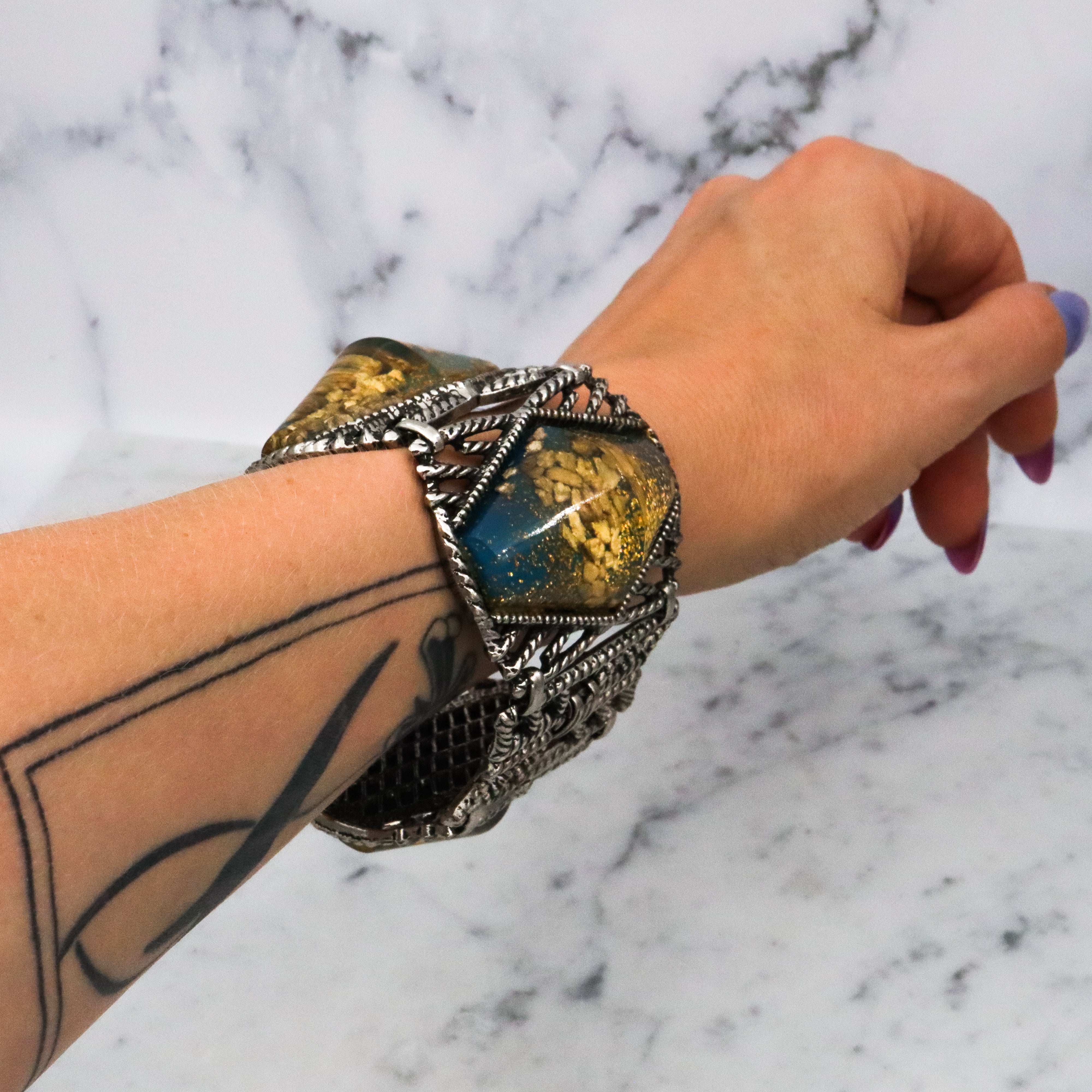 Exceptional MCM hexagonal cabochon tile link bracelet with gold mica flecks