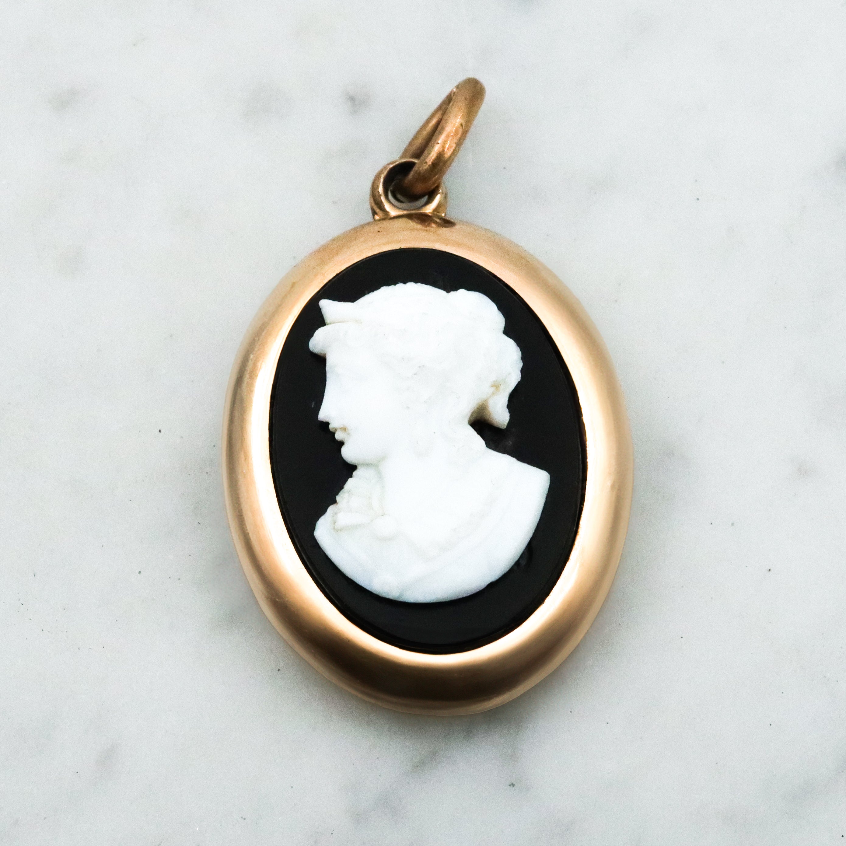 Antique Victorian rolled gold large double side cameo pendant
