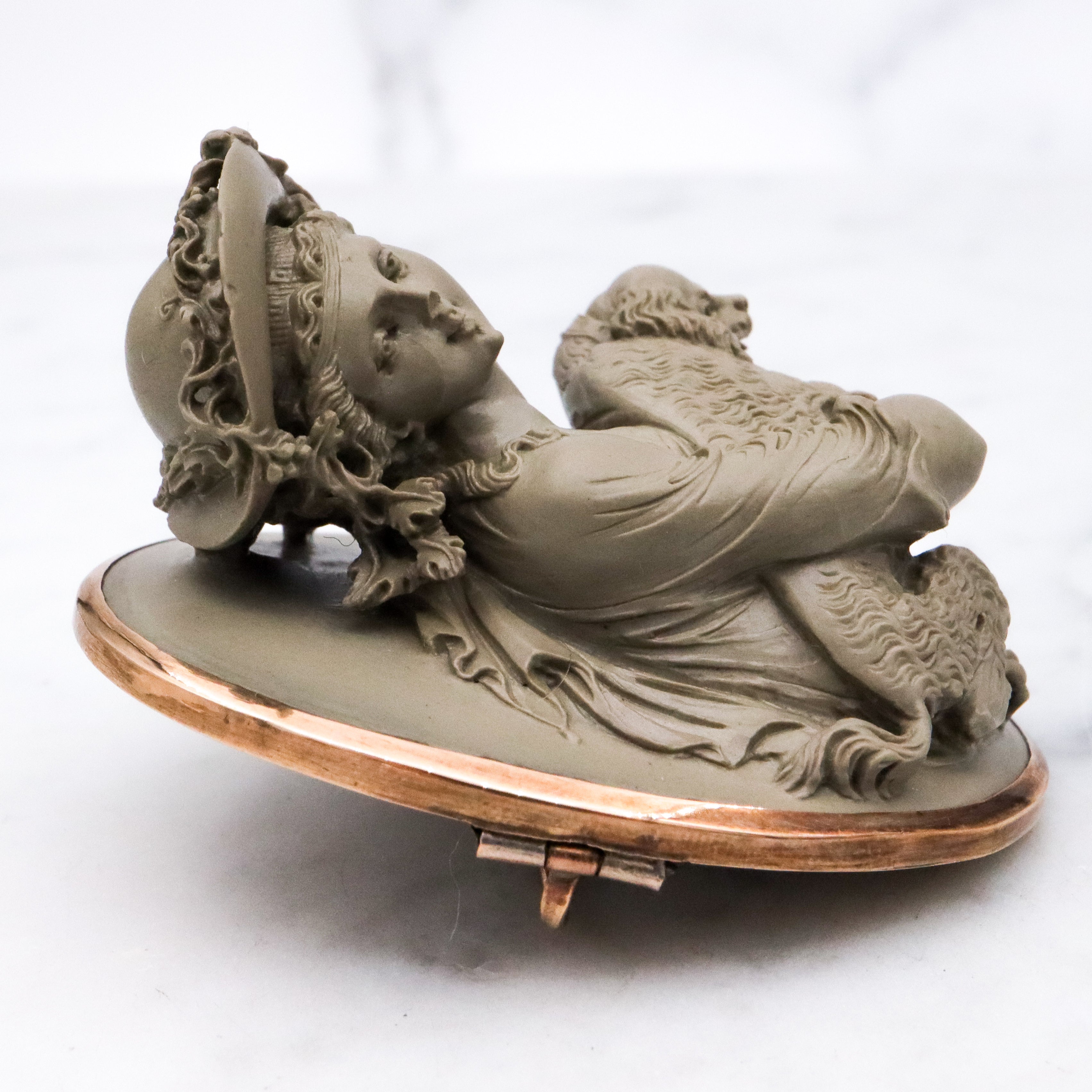 Extraordinary early Victorian high relief carved lava cameo gold filled brooch