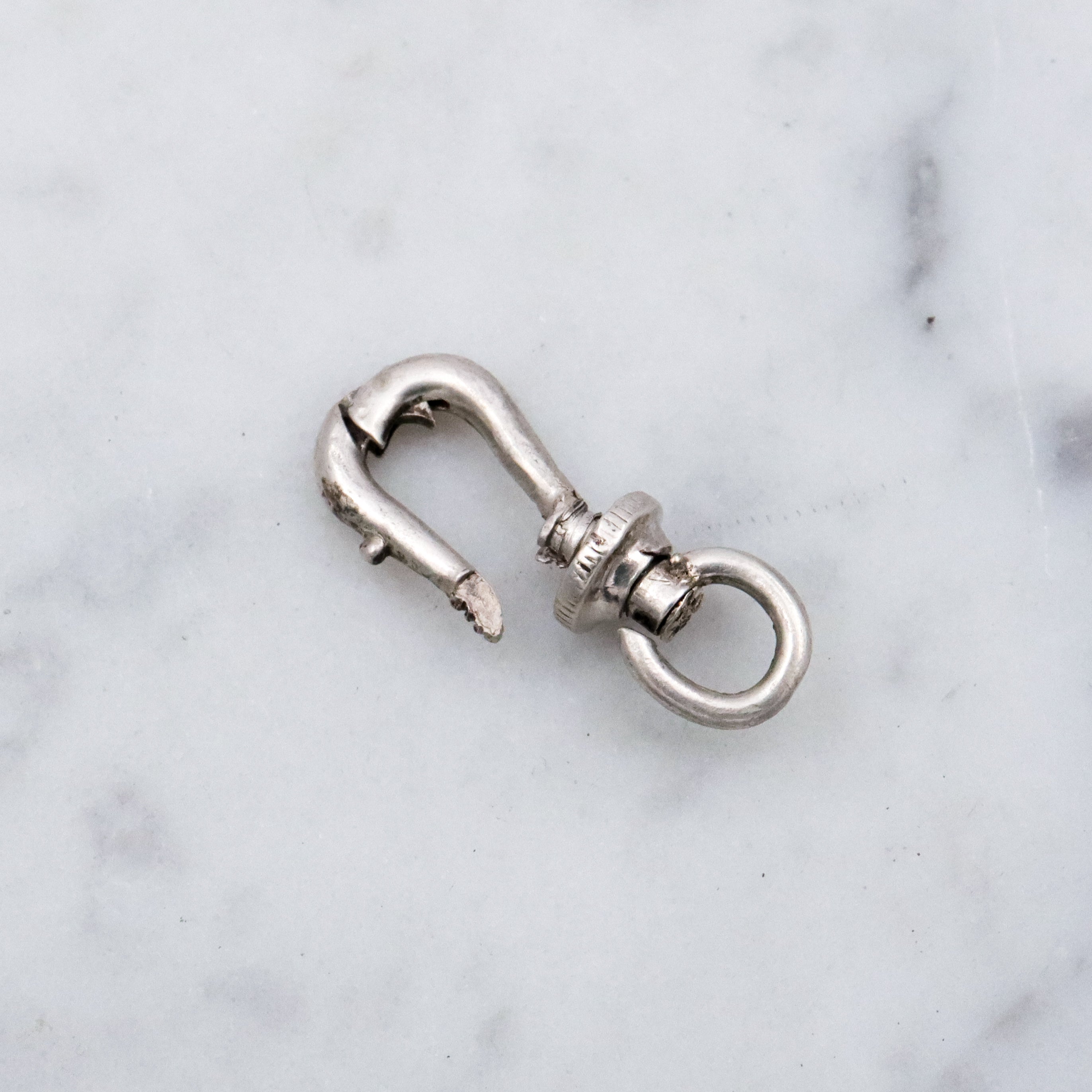 Rare Victorian sterling hinged opening dog clip clasp