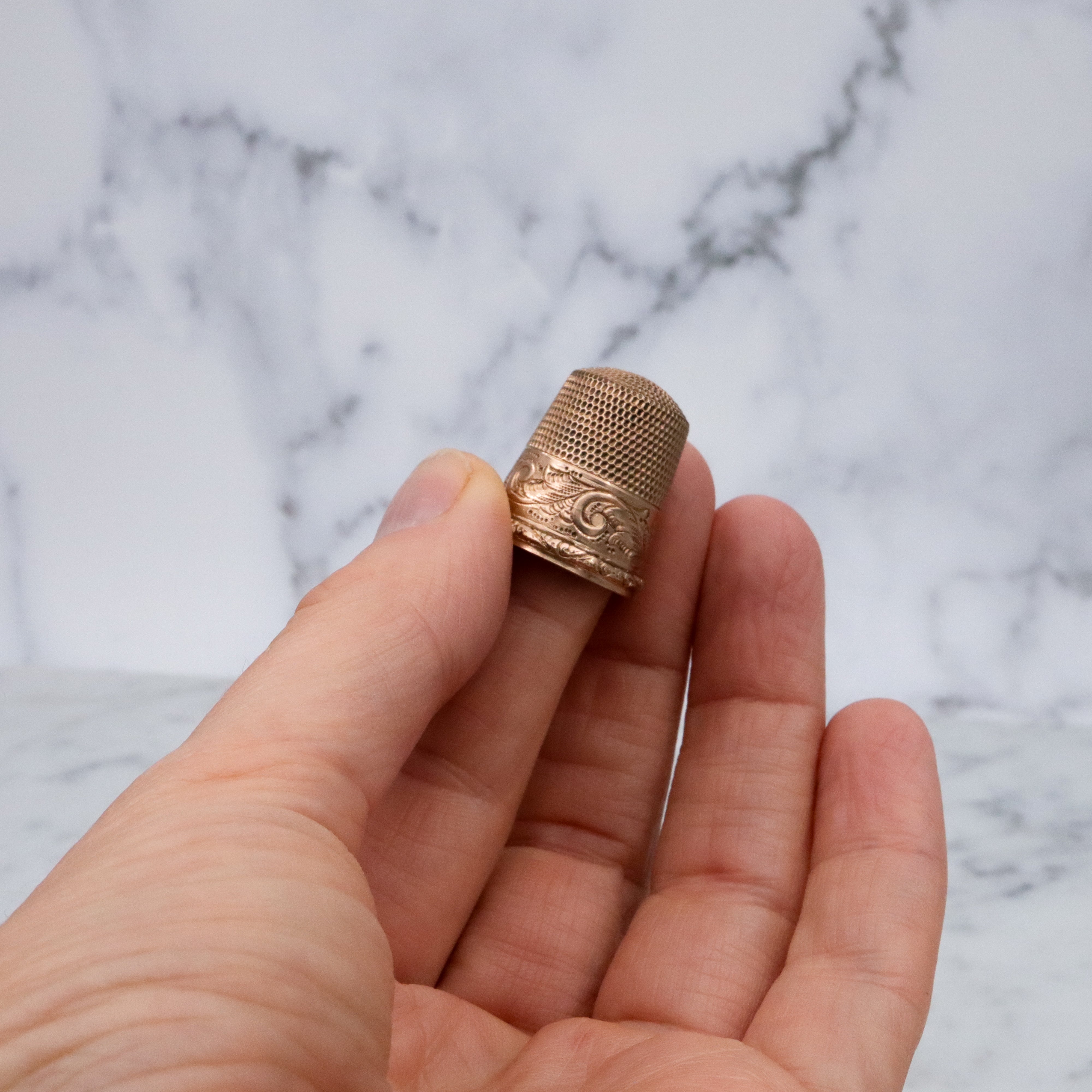 Antique Victorian Stern Bros & Co gold filled thimble, size 7.5