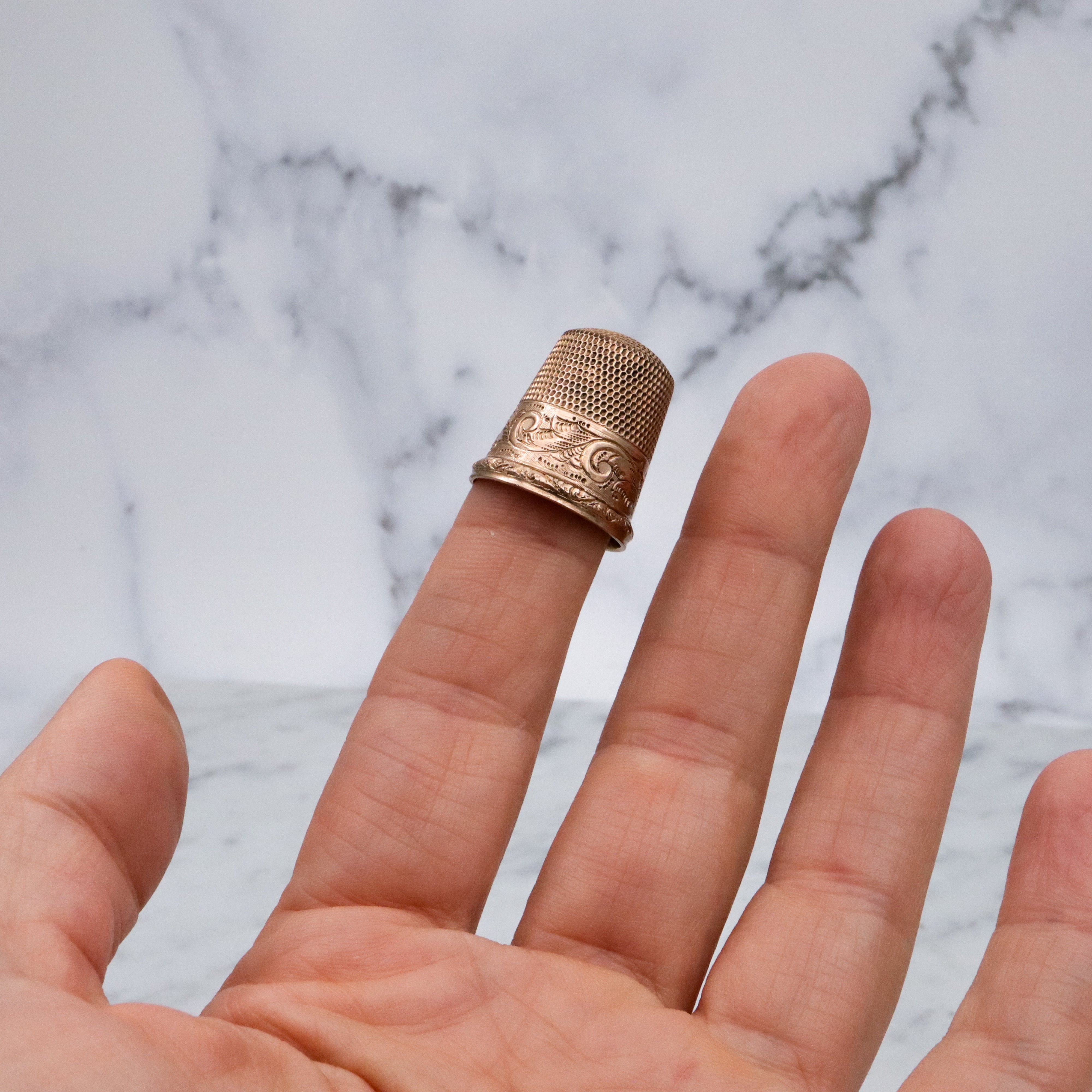 Antique Victorian Stern Bros & Co gold filled thimble, size 7.5