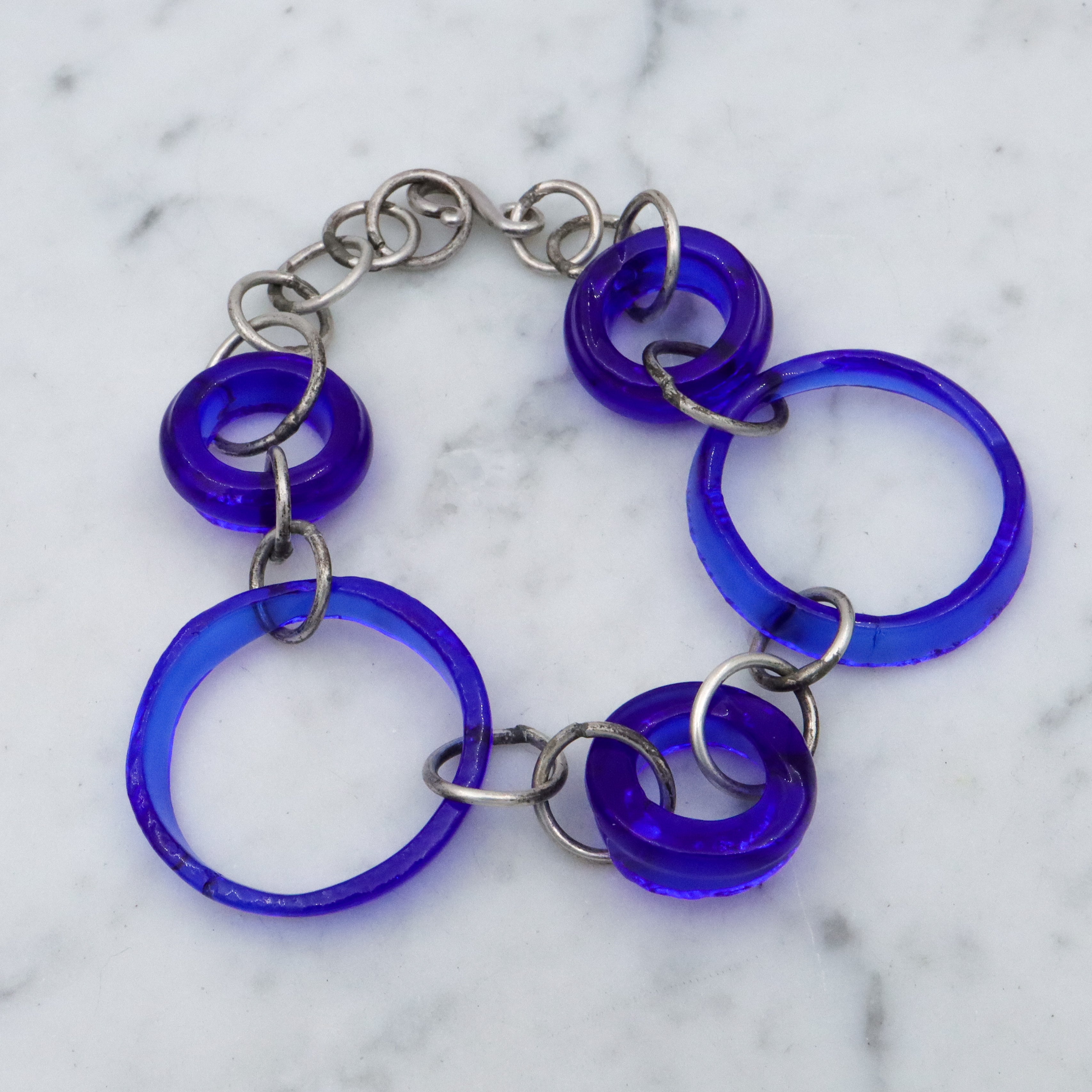 Vintage silver & glass bottle ring link bracelet