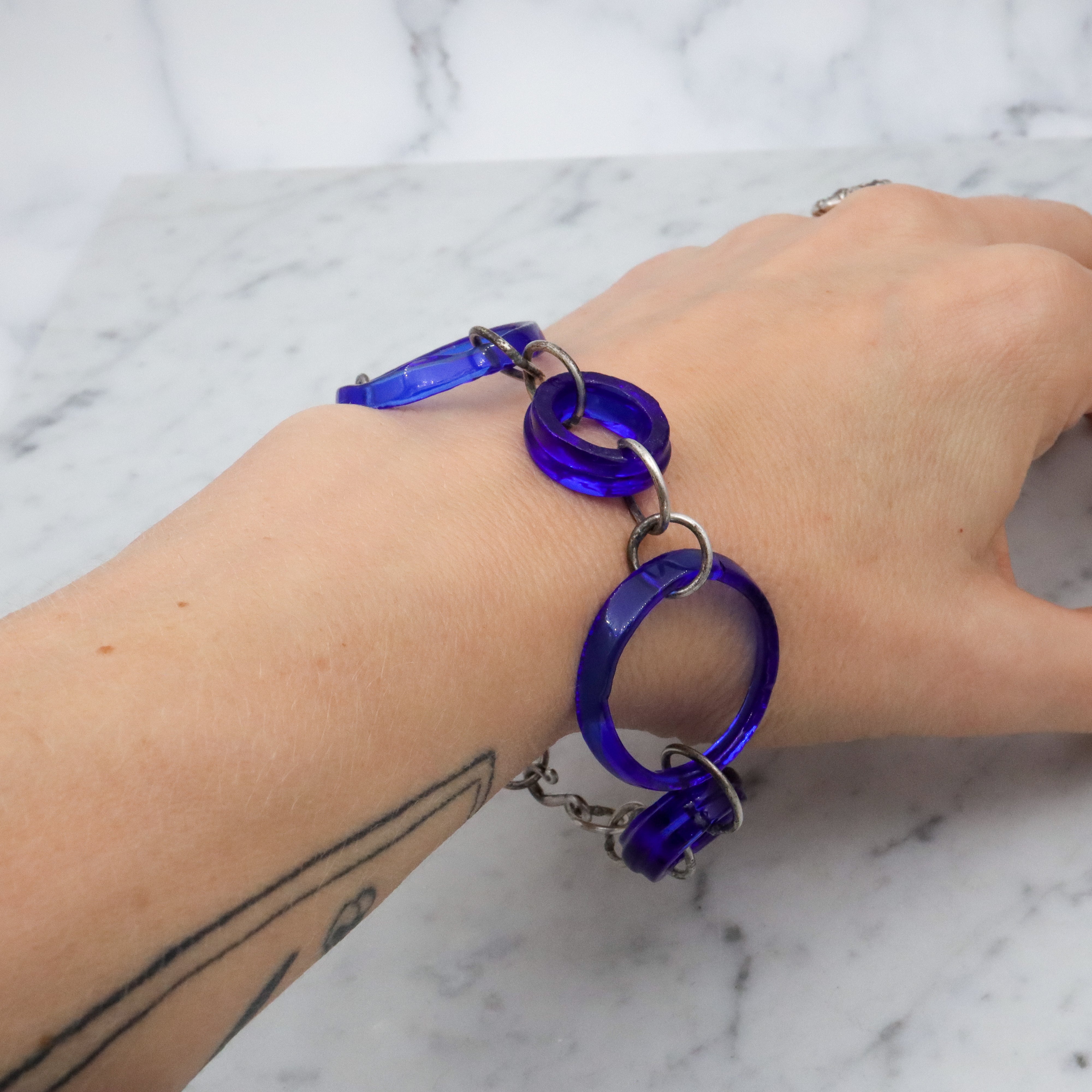 Vintage silver & glass bottle ring link bracelet