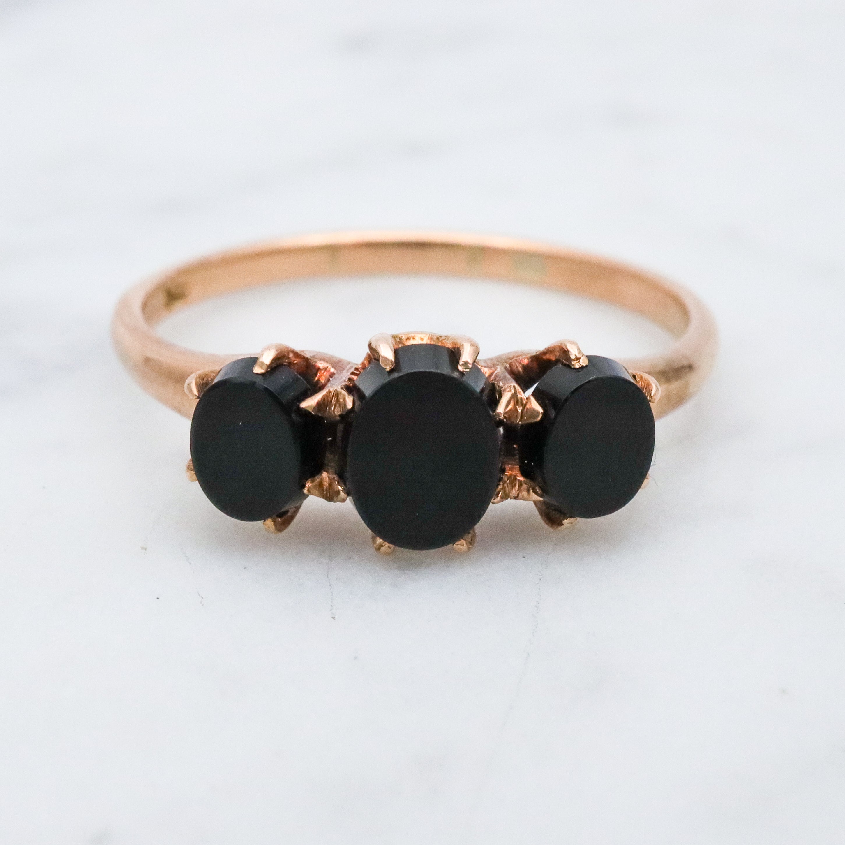Antique 10k gold onyx three stone ring, size 10