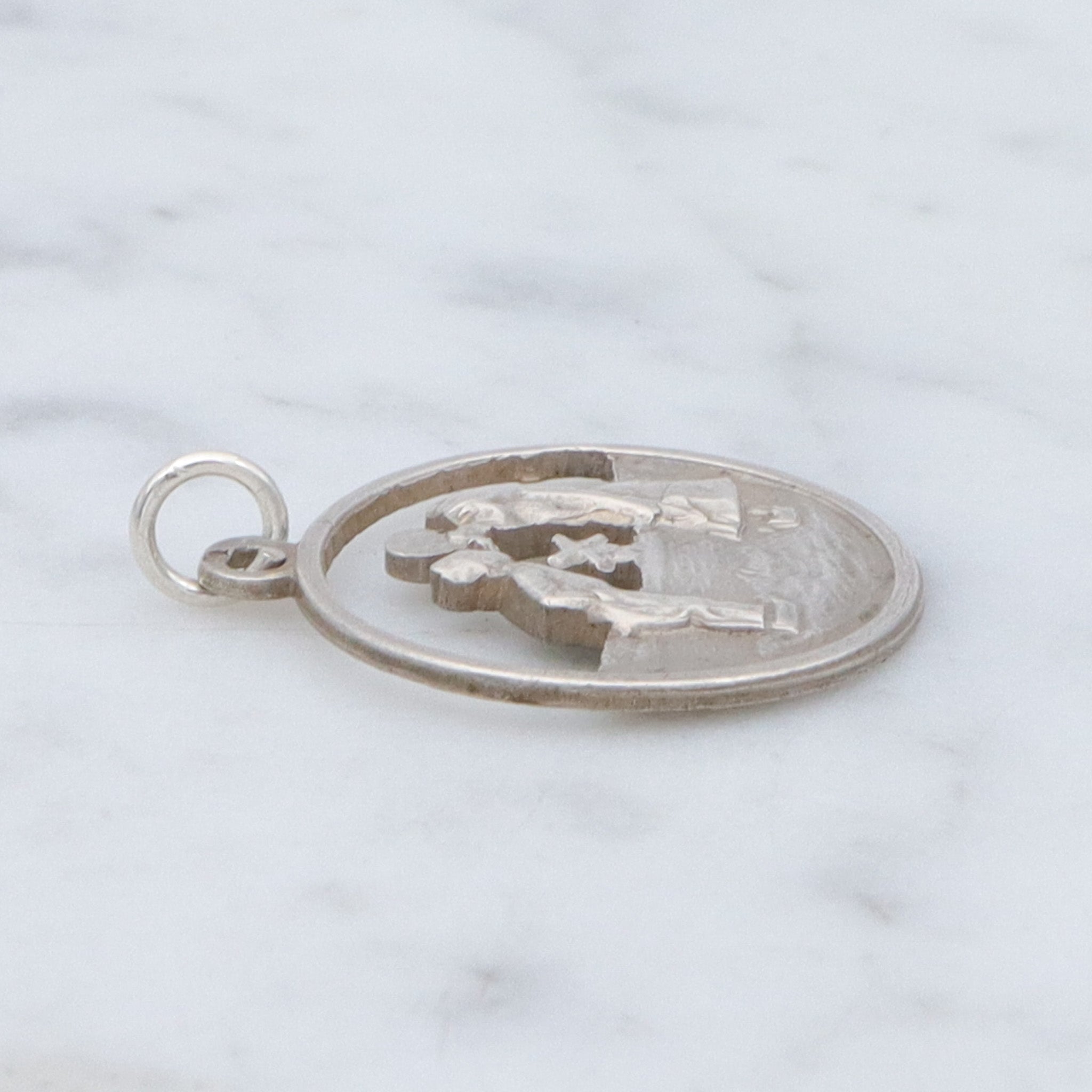 Vintage Dutch .800 silver cutout courting couple charm pendant