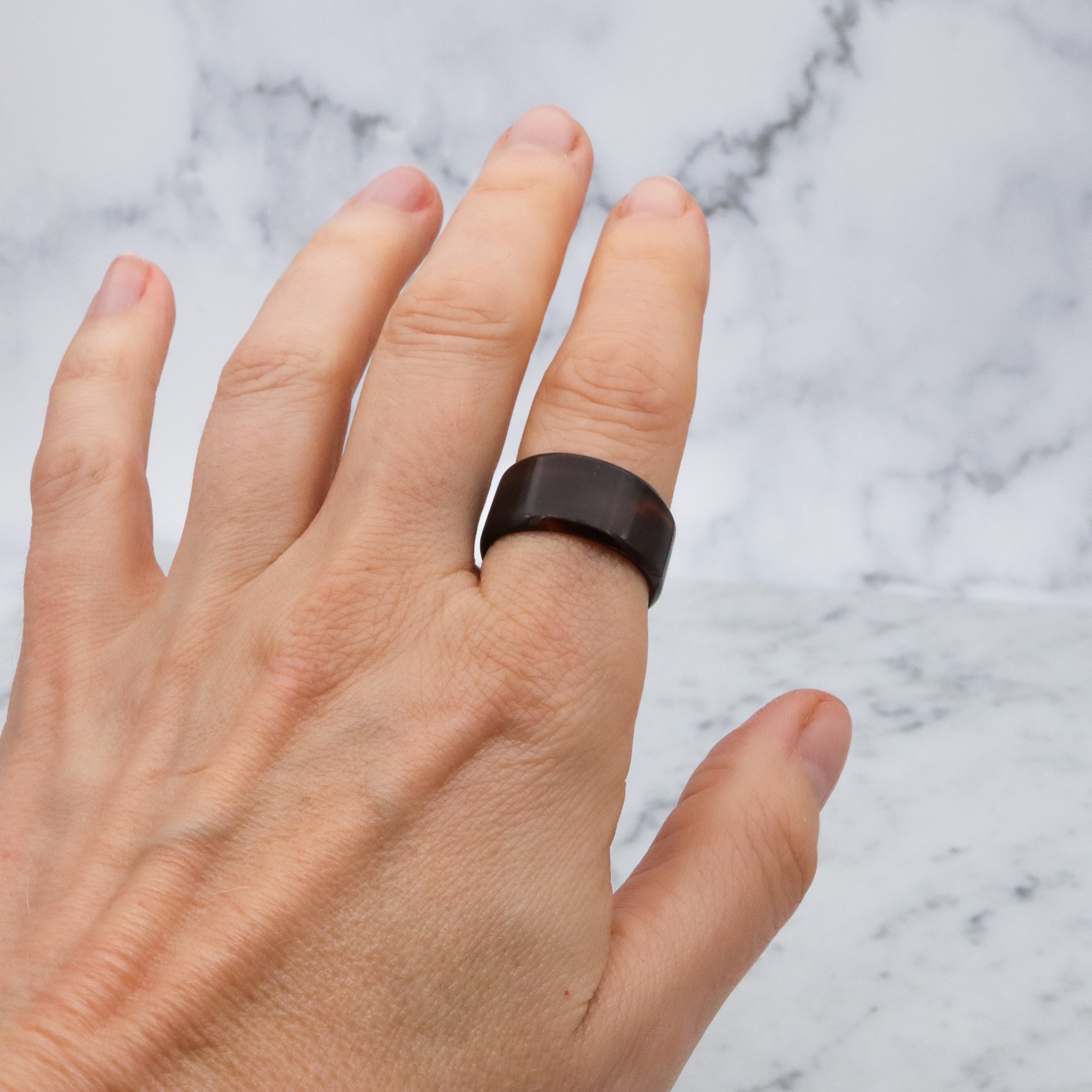 Antique Victorian tortoiseshell thick band ring, size 10