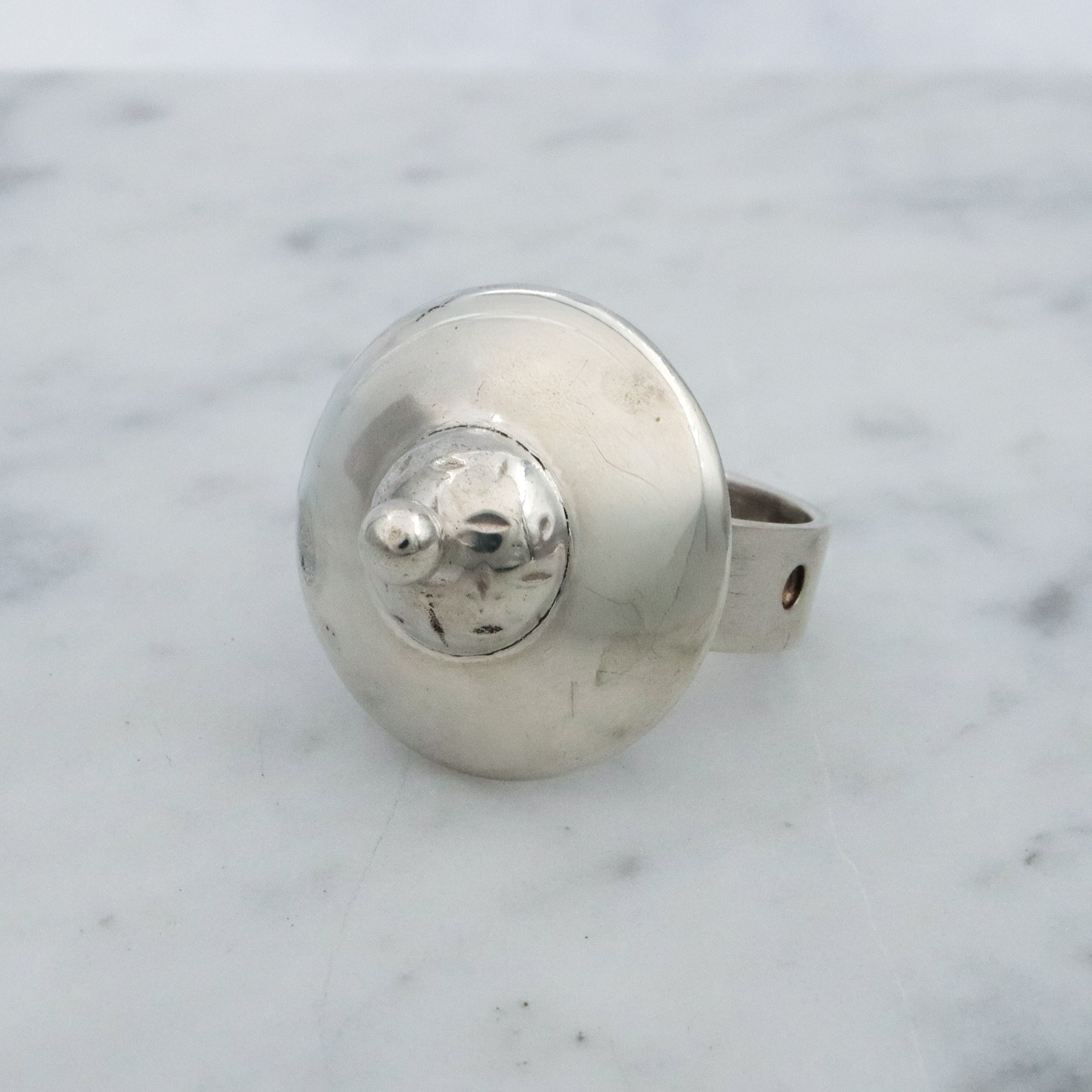 Modernist sculptural sterling disc ring, size 7