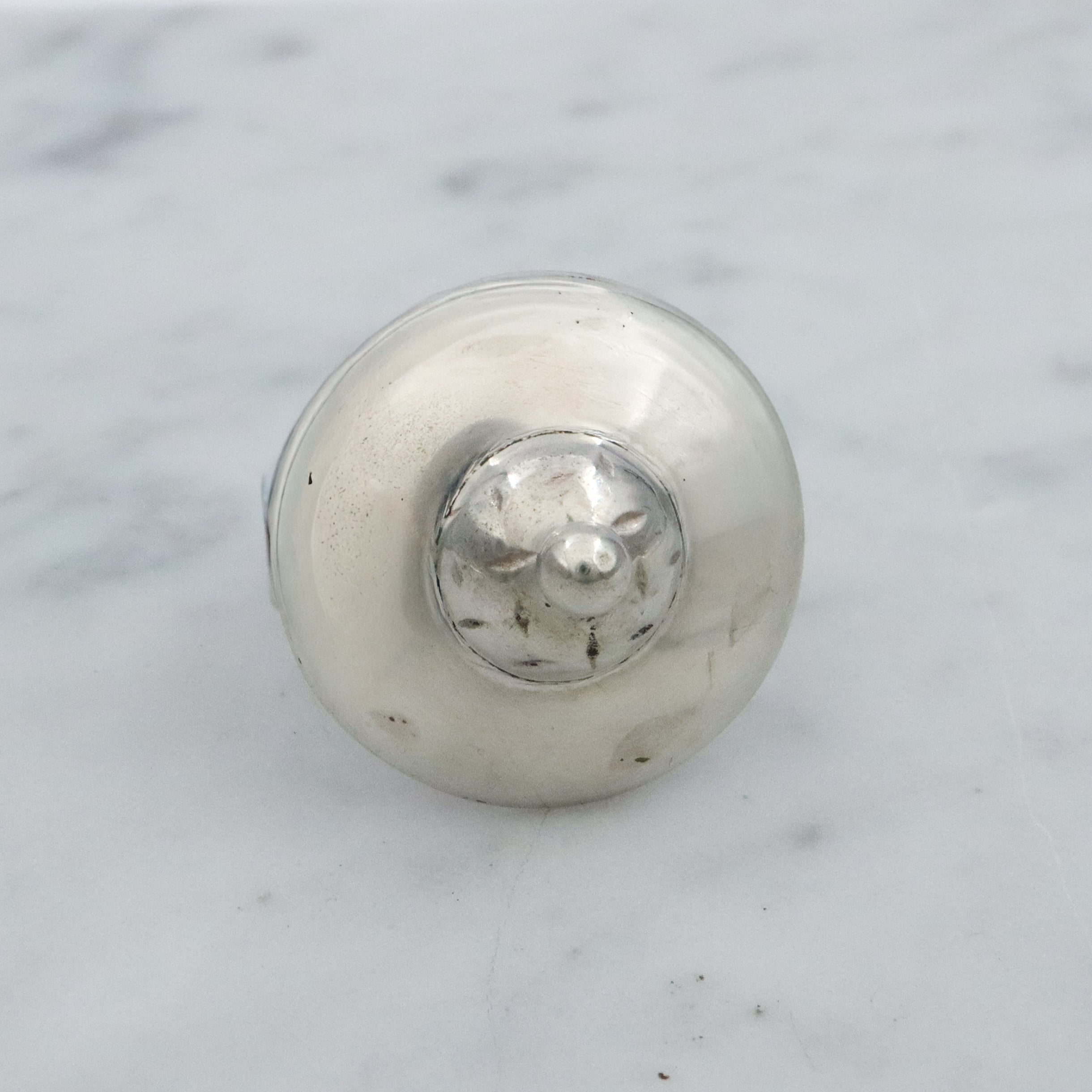 Modernist sculptural sterling disc ring, size 7