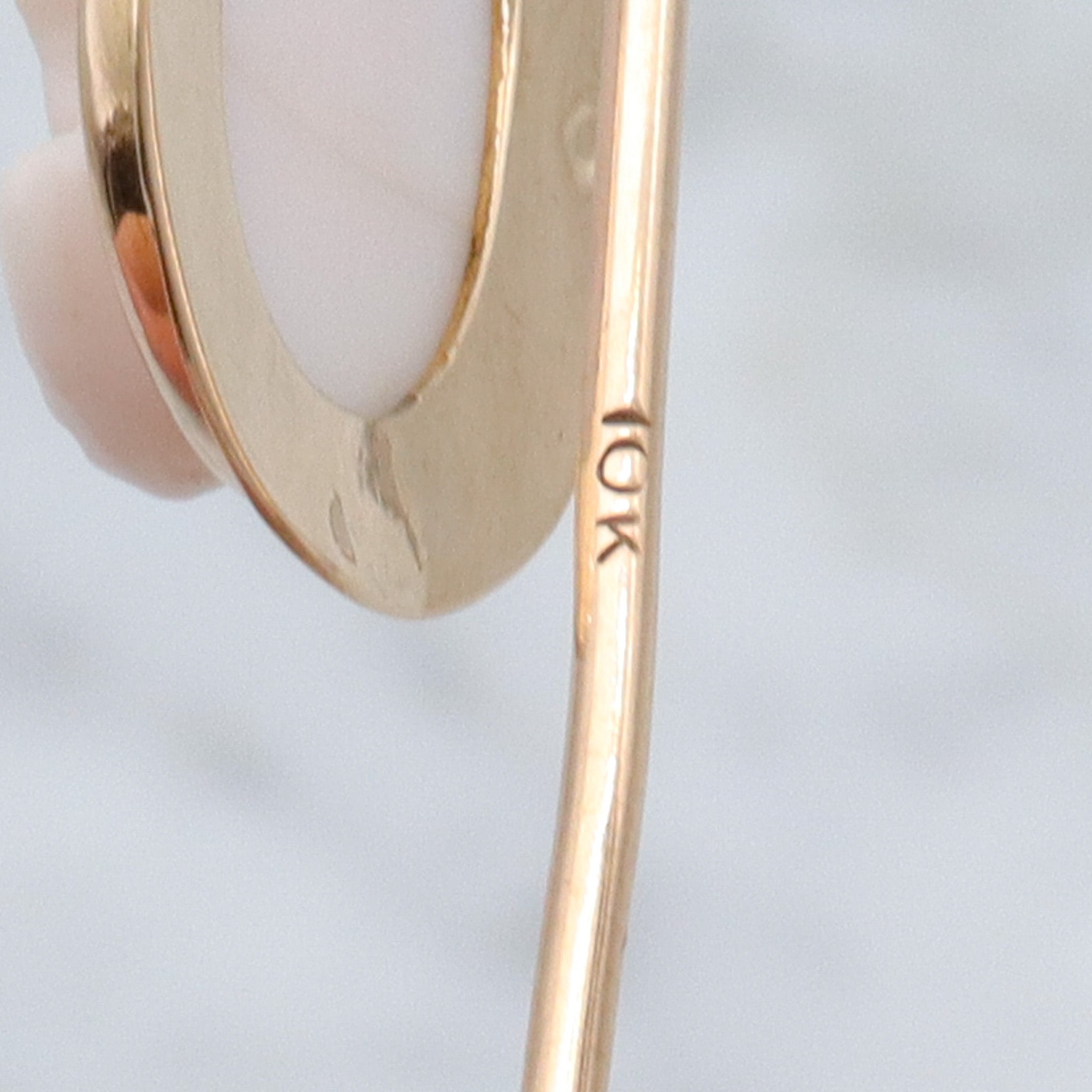 Antique Victorian 10k gold & shell cameo stick pin