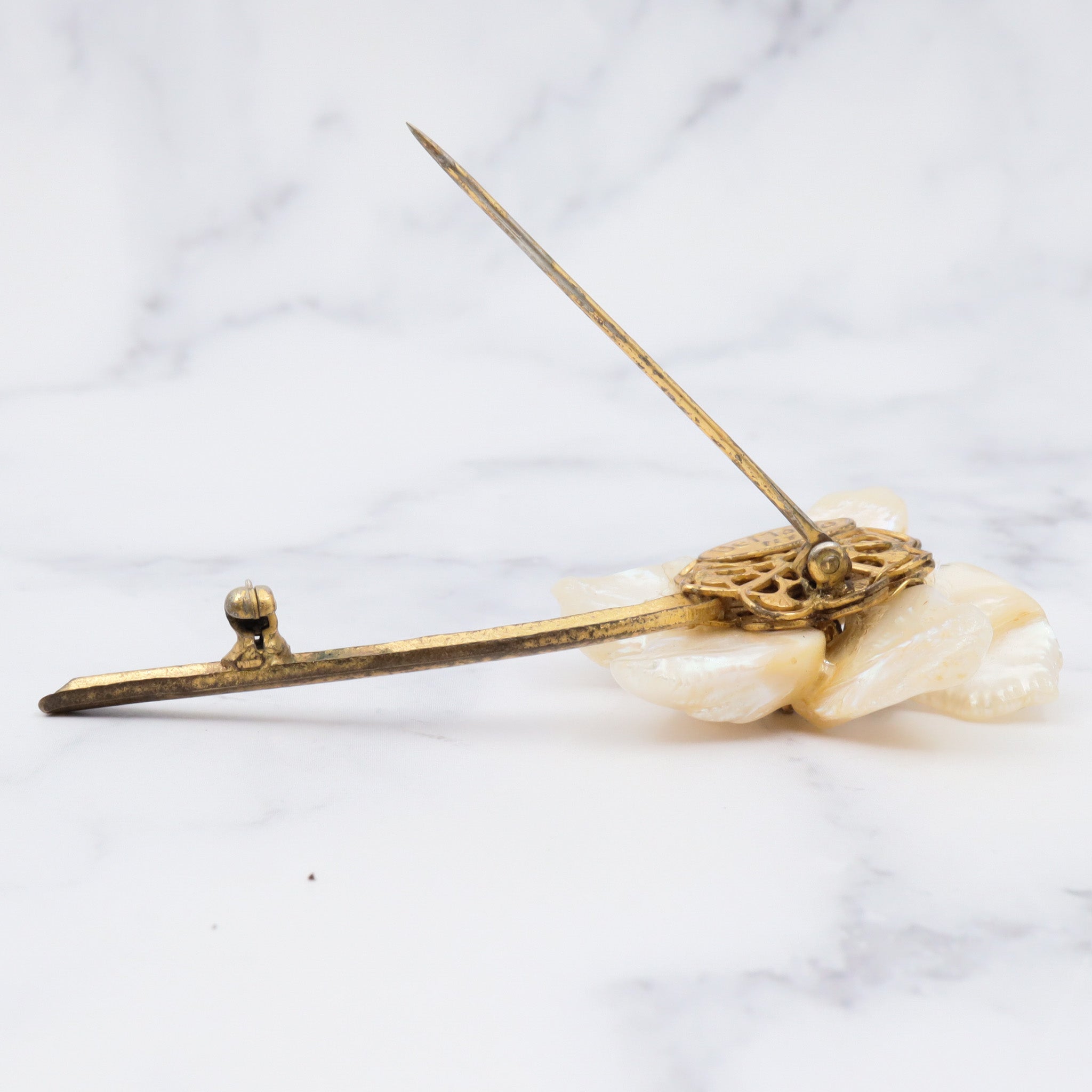 Vintage de mario baroque pearl and rhinestone gold plated flower brooch