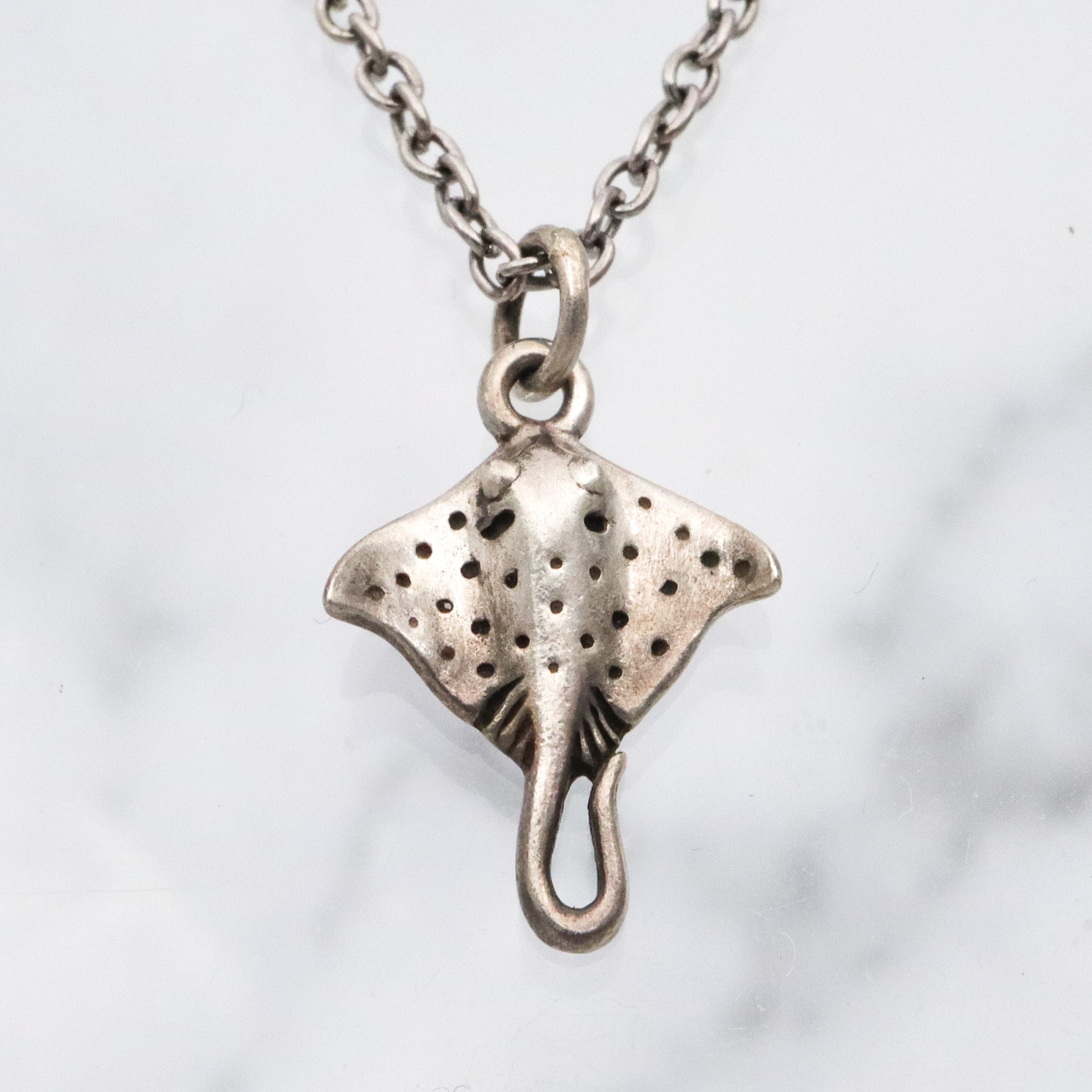 Vintage realistic sterling spotted stingray charm pendant