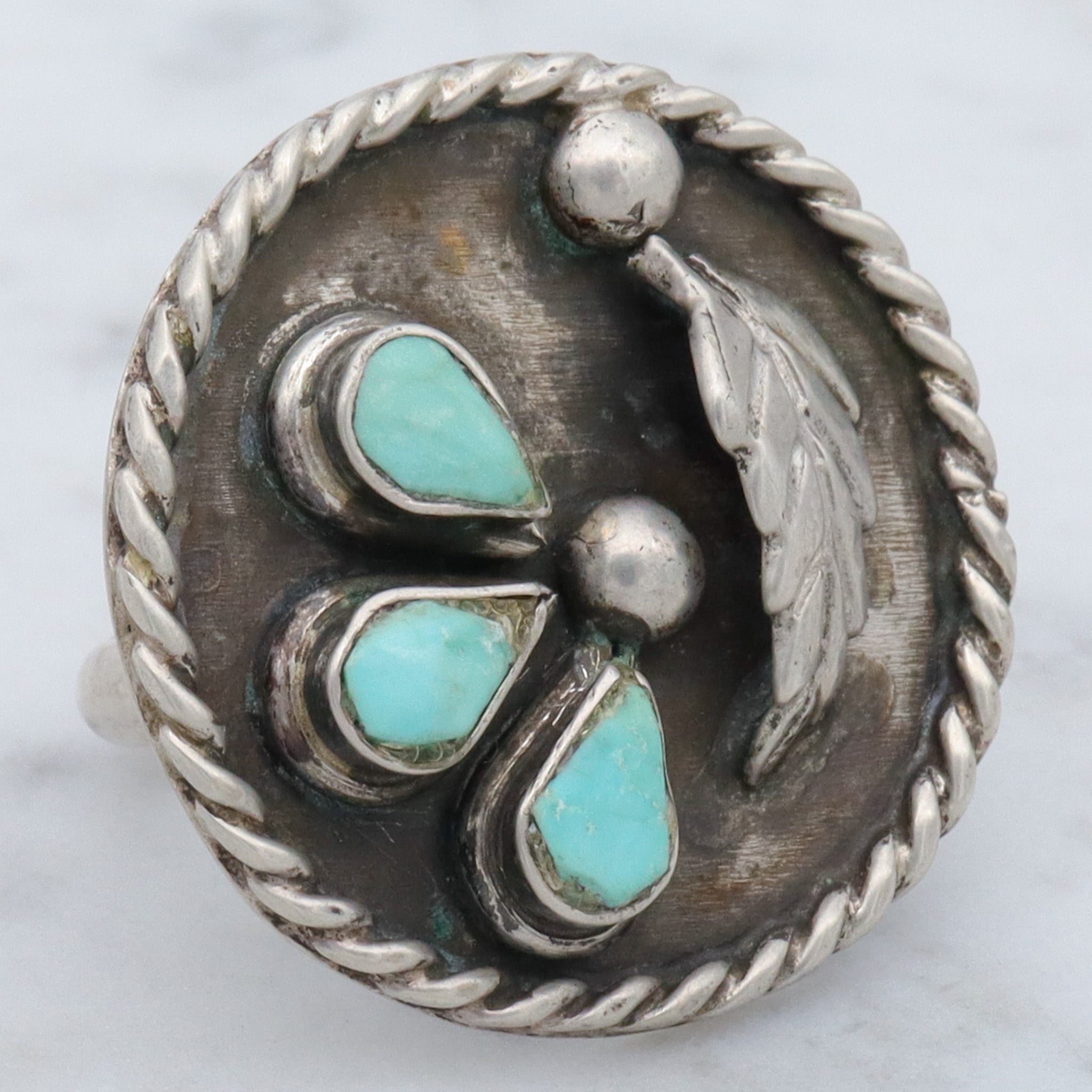 Vintage Native American sterling & turquoise ring, sz 5.75