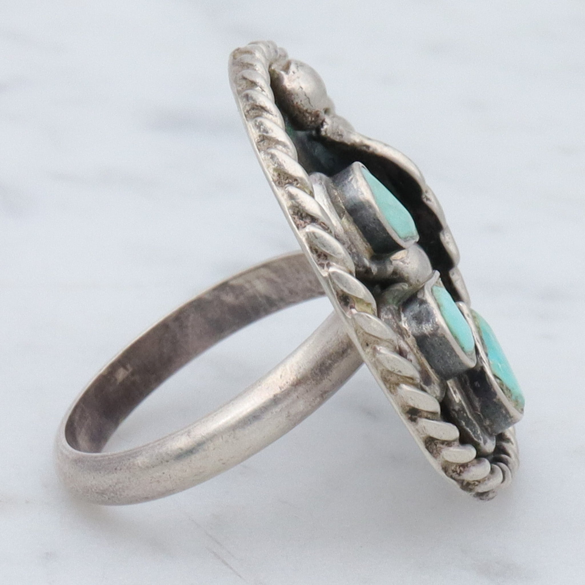 Vintage Native American sterling & turquoise ring, sz 5.75