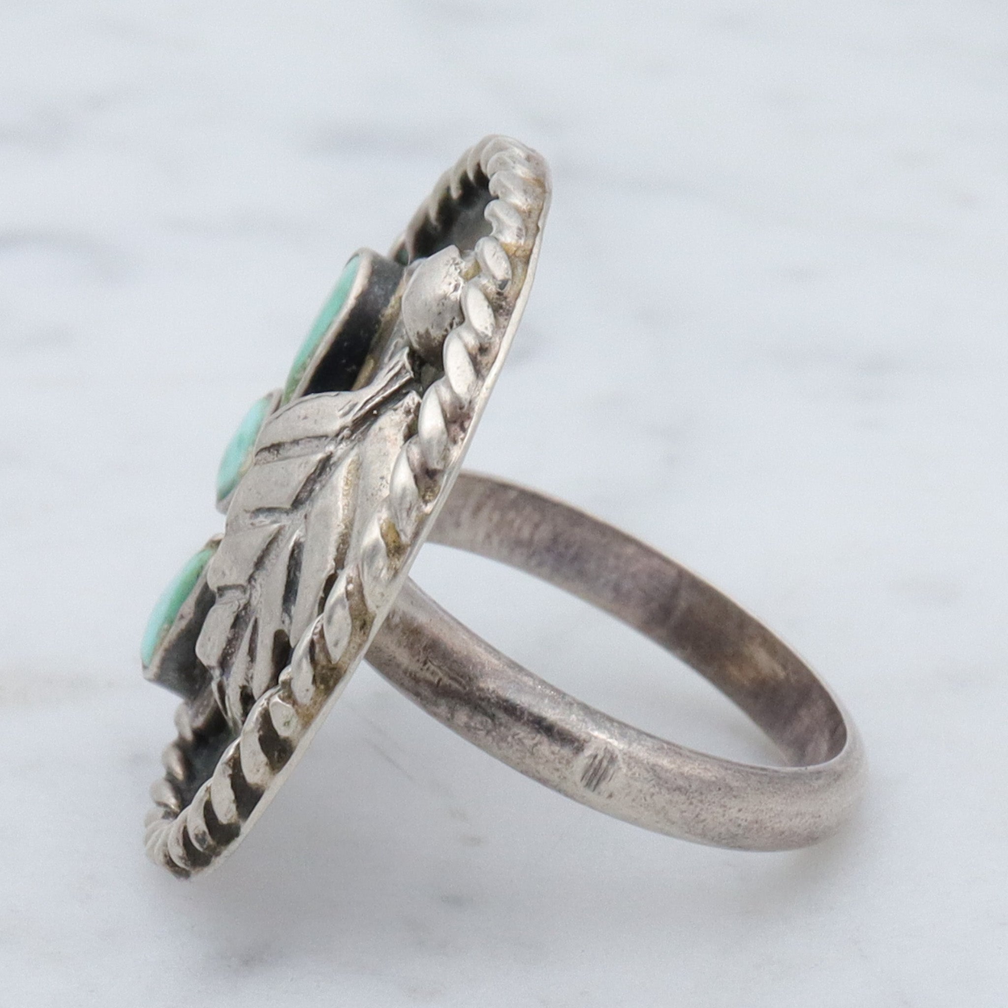 Vintage Native American sterling & turquoise ring, sz 5.75