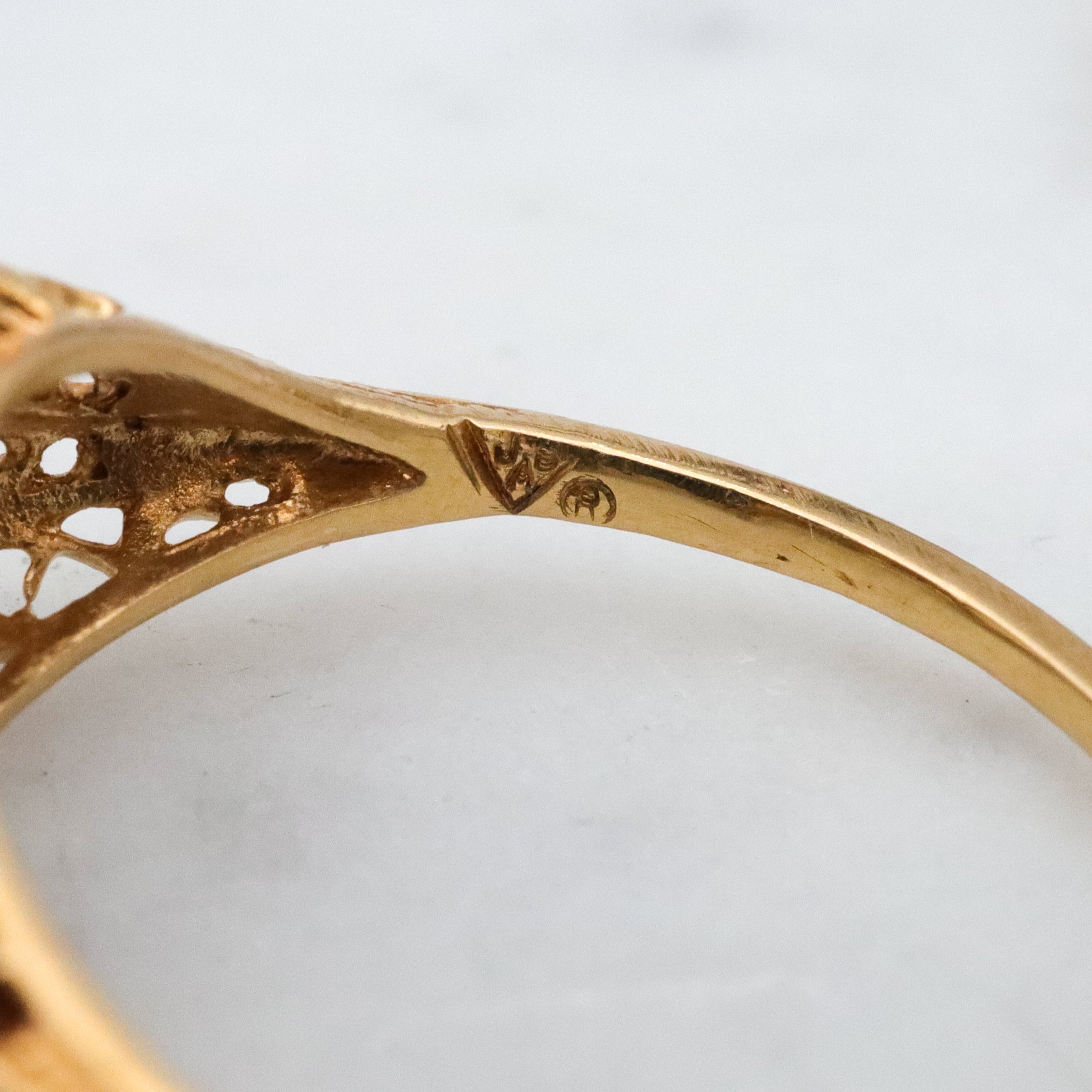 Victorian style 18k gold filigree Man on the Moon moonstone ring, size 6.5