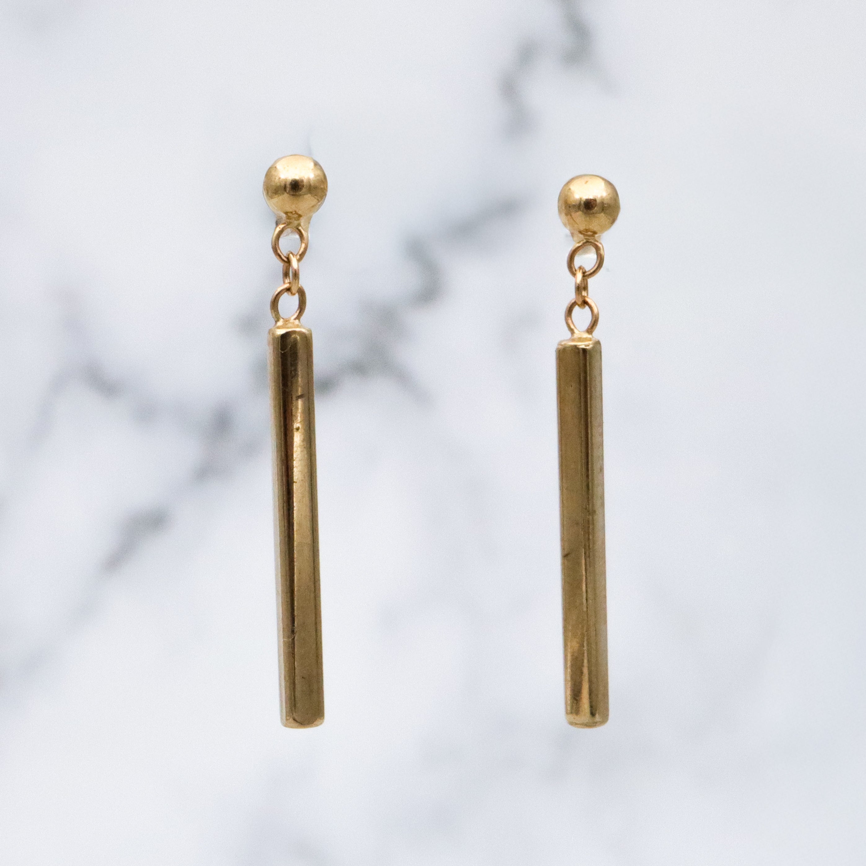 Retro modern 9k gold bar drop earrings