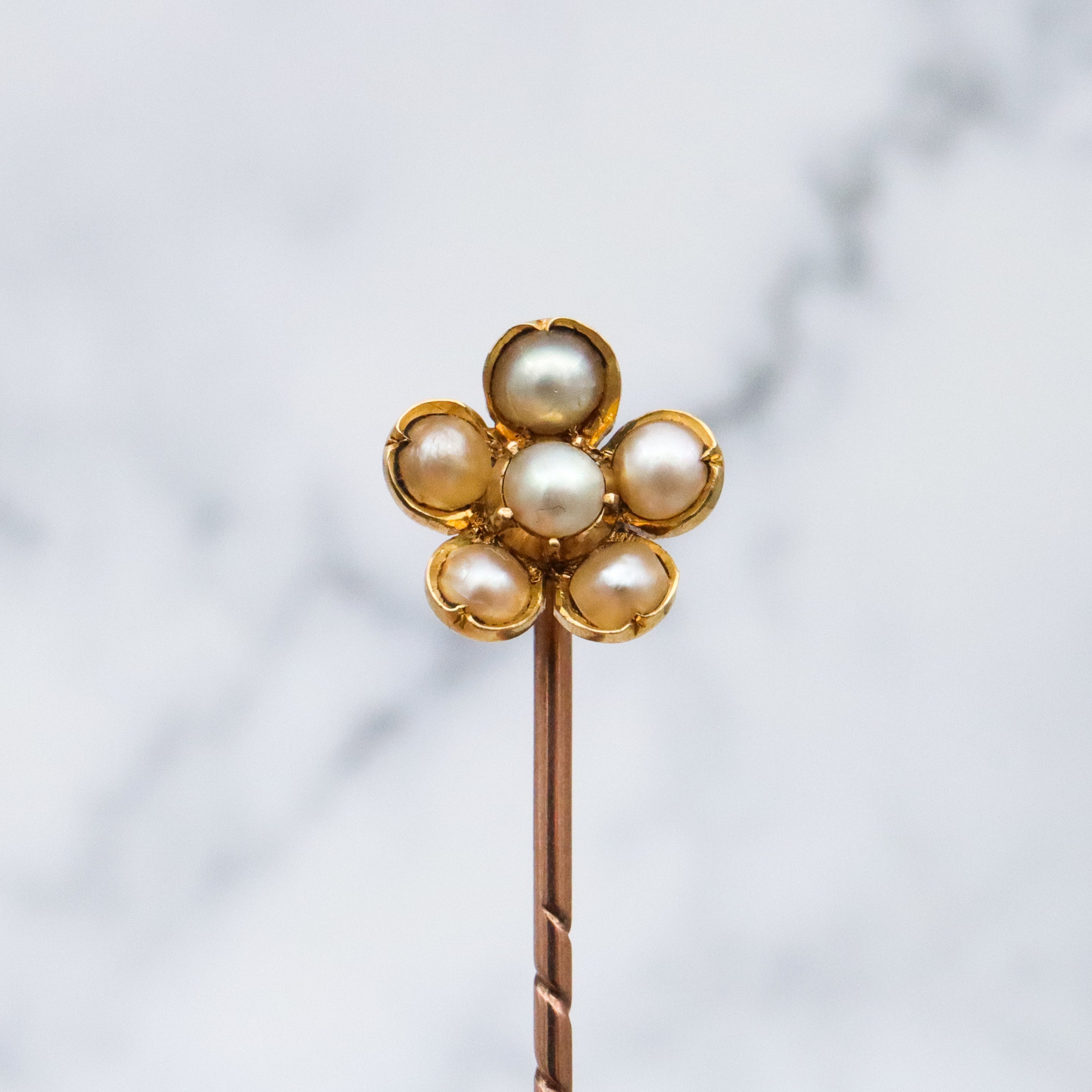 Antique Victorian 18k gold pearl flower stick pin