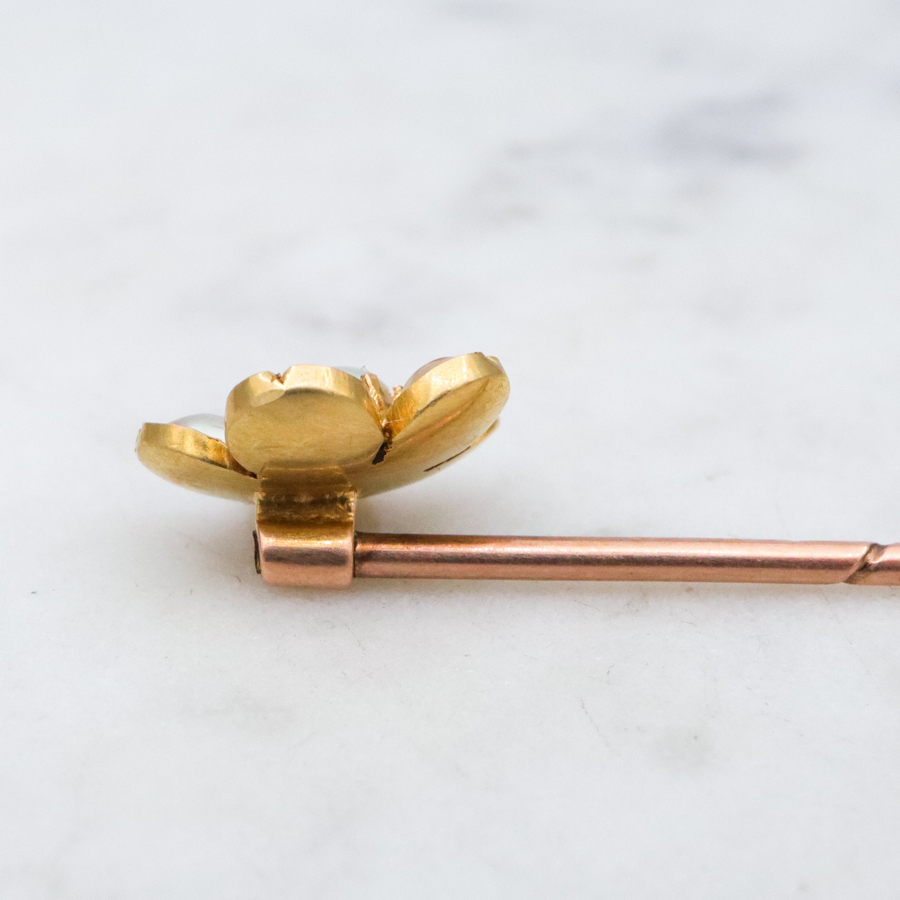 Antique Victorian 18k gold pearl flower stick pin