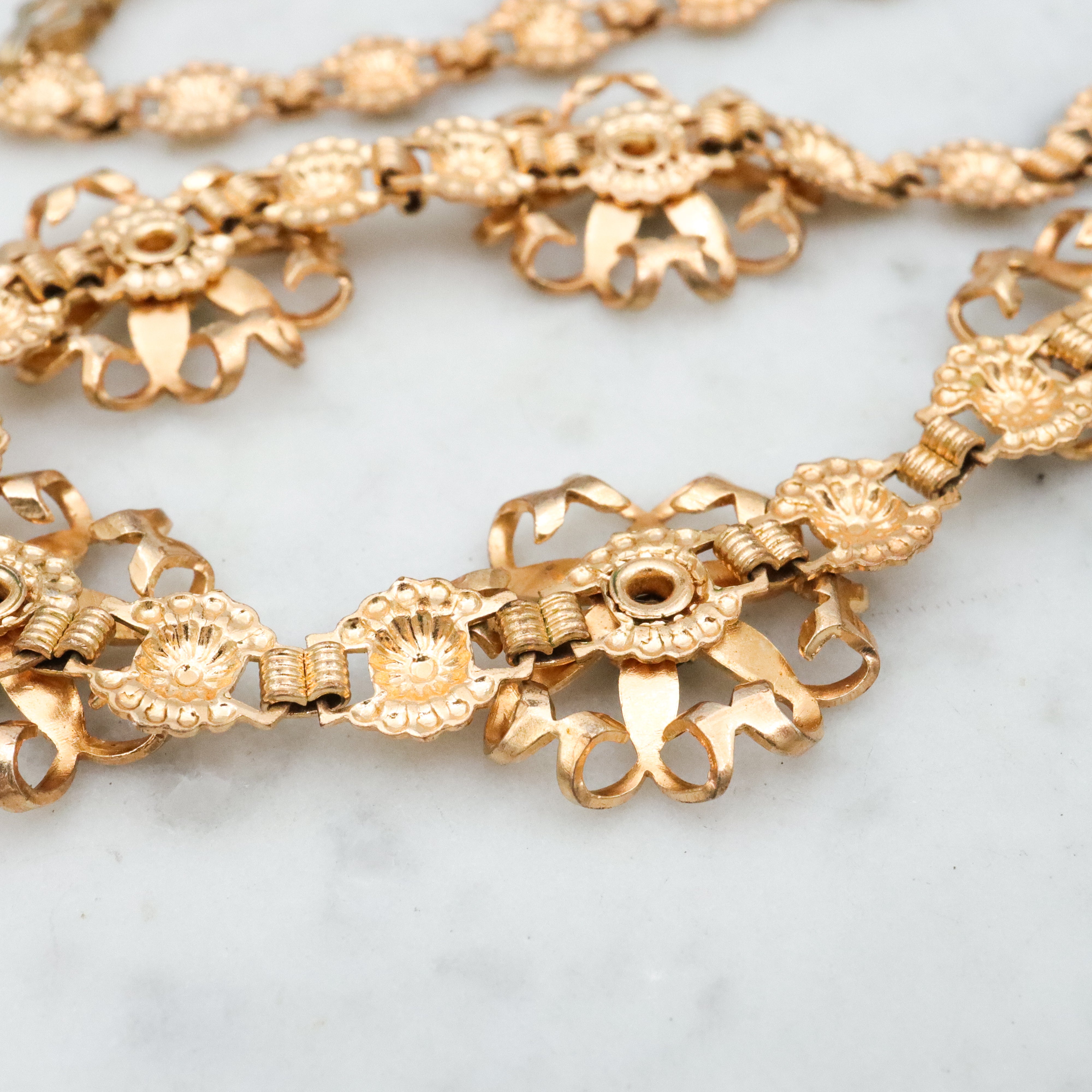 Mid Century gold filled & green rhinestone flower link necklace