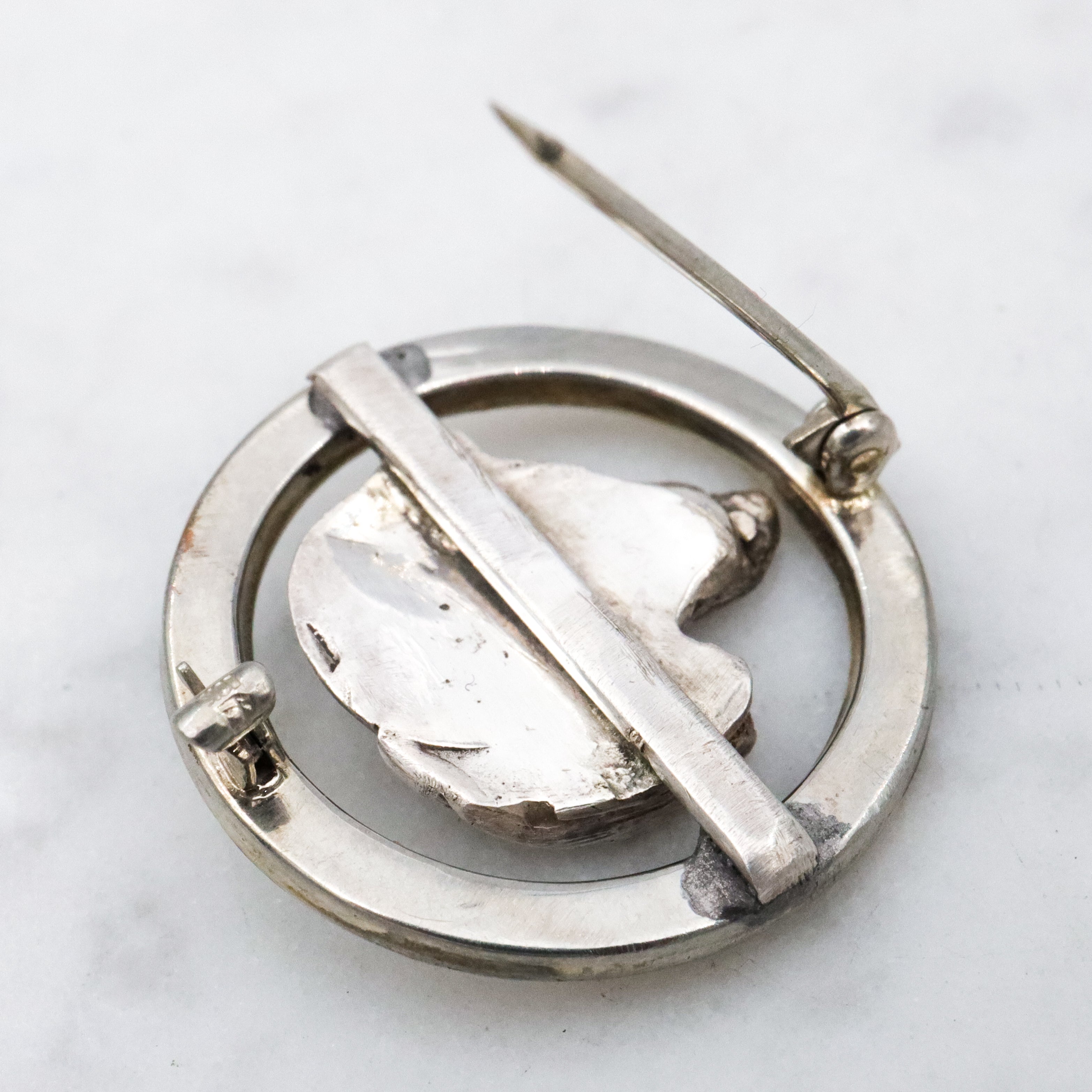 Antique Art Deco 10k white gold & sterling dog circle pin