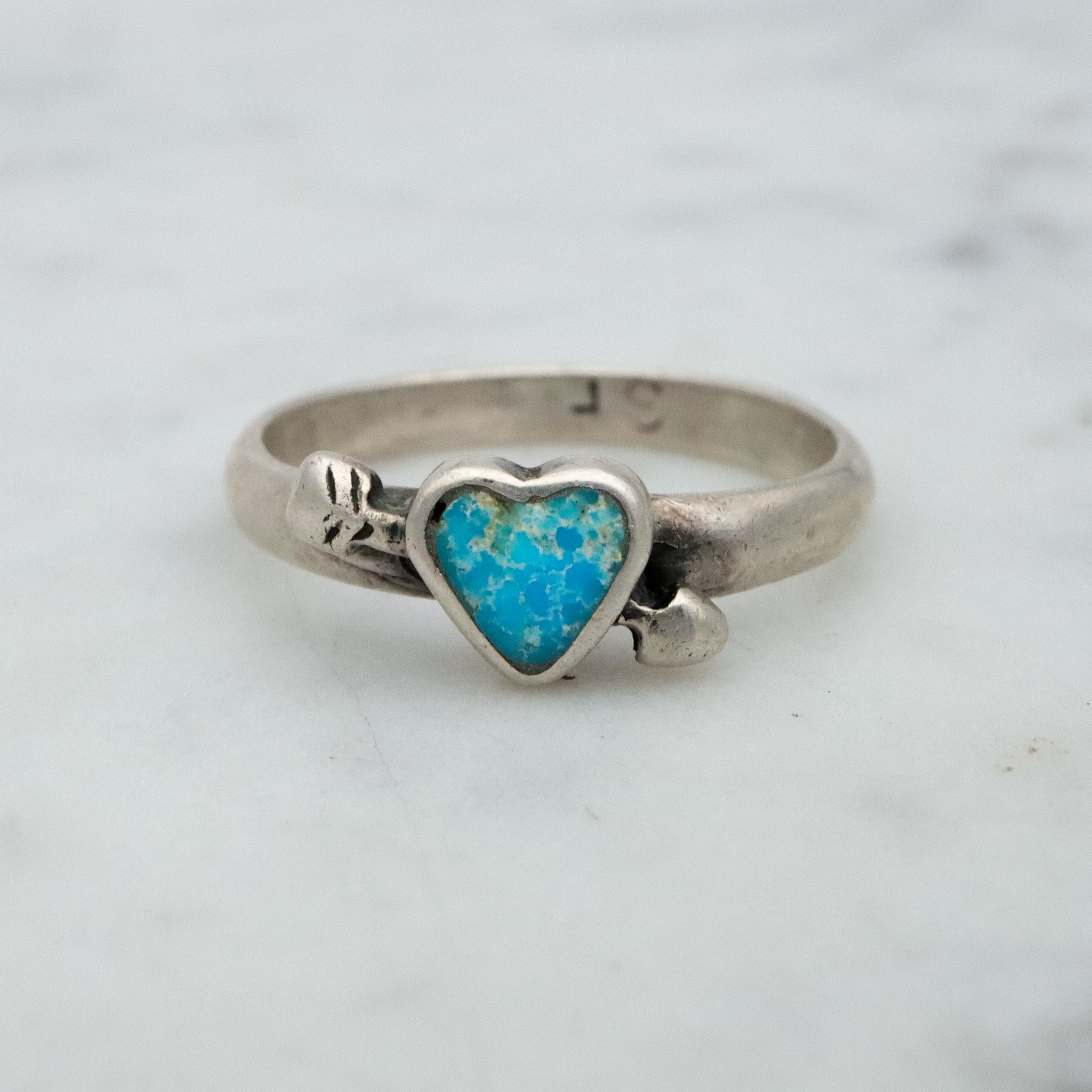 Retro Navajo sterling turquoise heart & arrow by Steeve Francisco, size 6.75