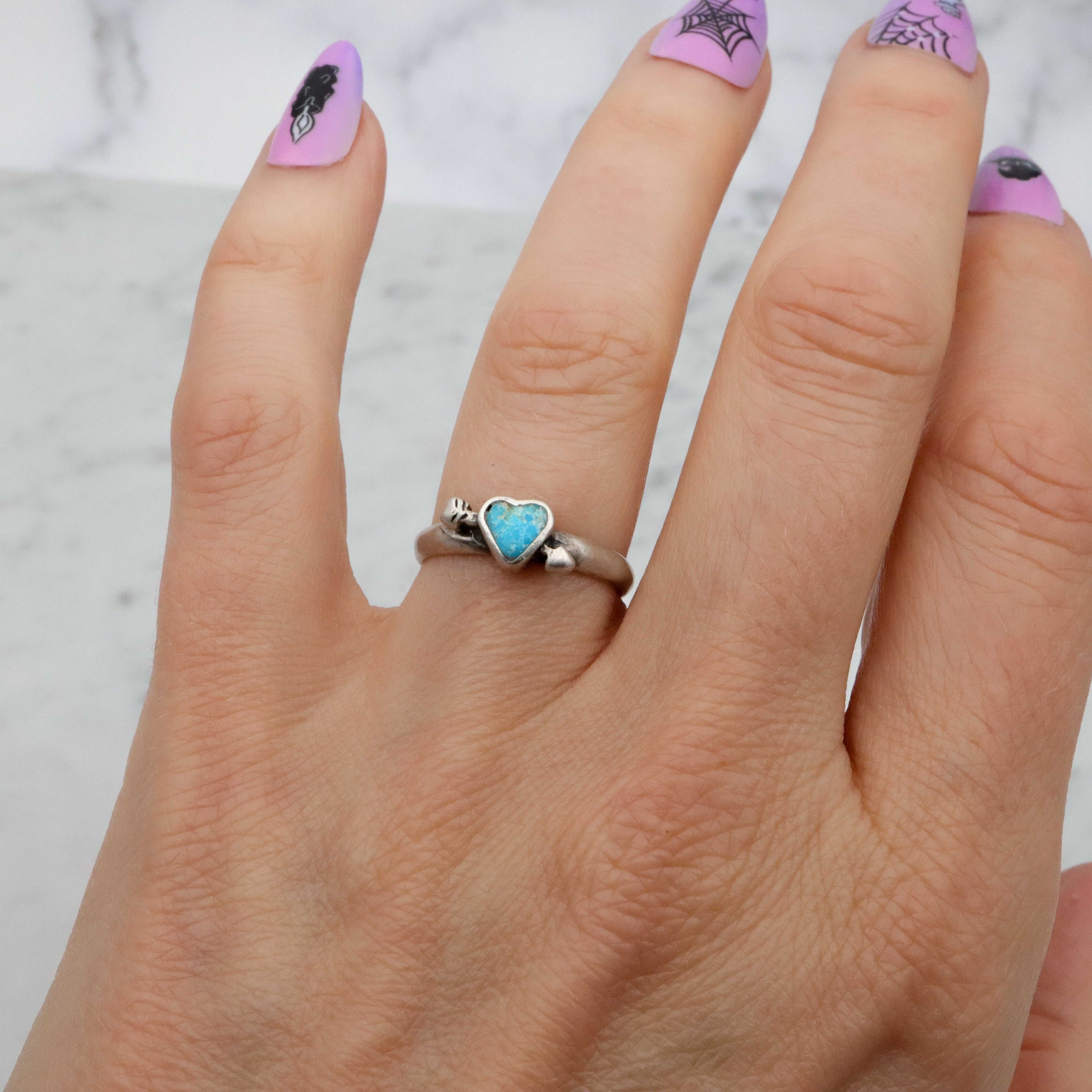 Retro Navajo sterling turquoise heart & arrow by Steeve Francisco, size 6.75