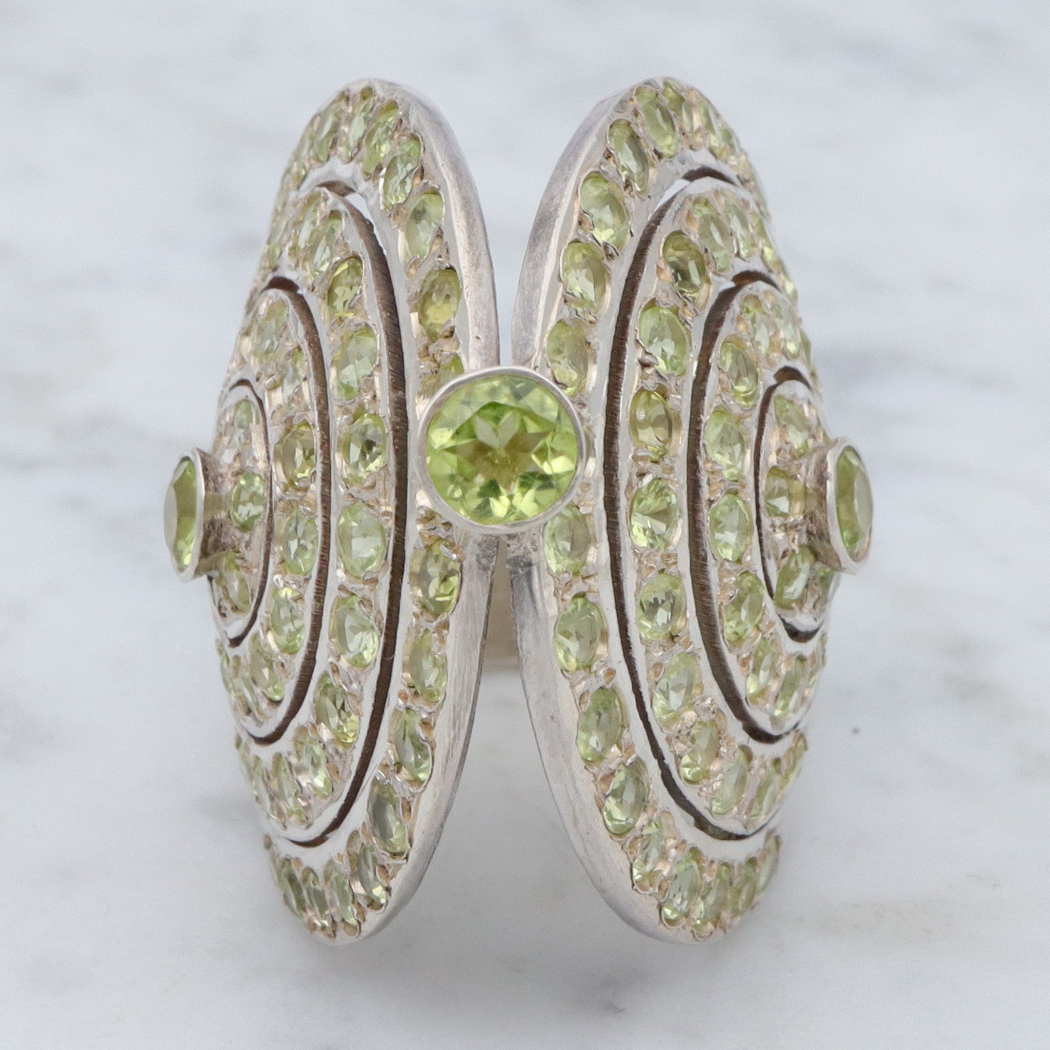 Massive sterling & peridot disc ring, sz 9.5