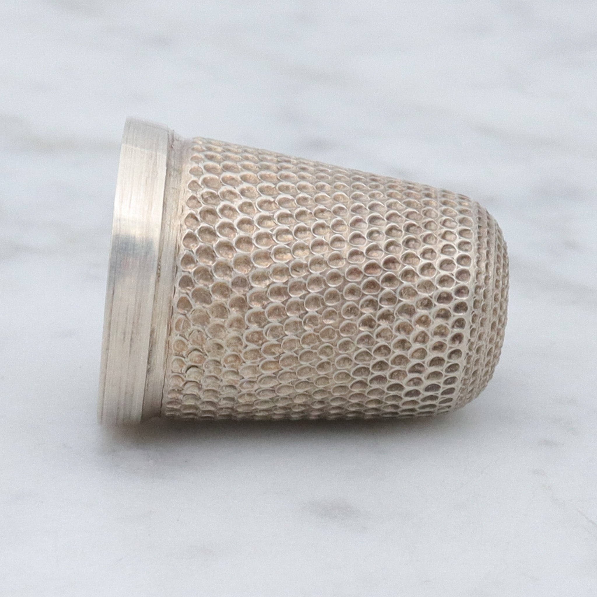 1919 London simple sterling silver thimble, sz 3.75