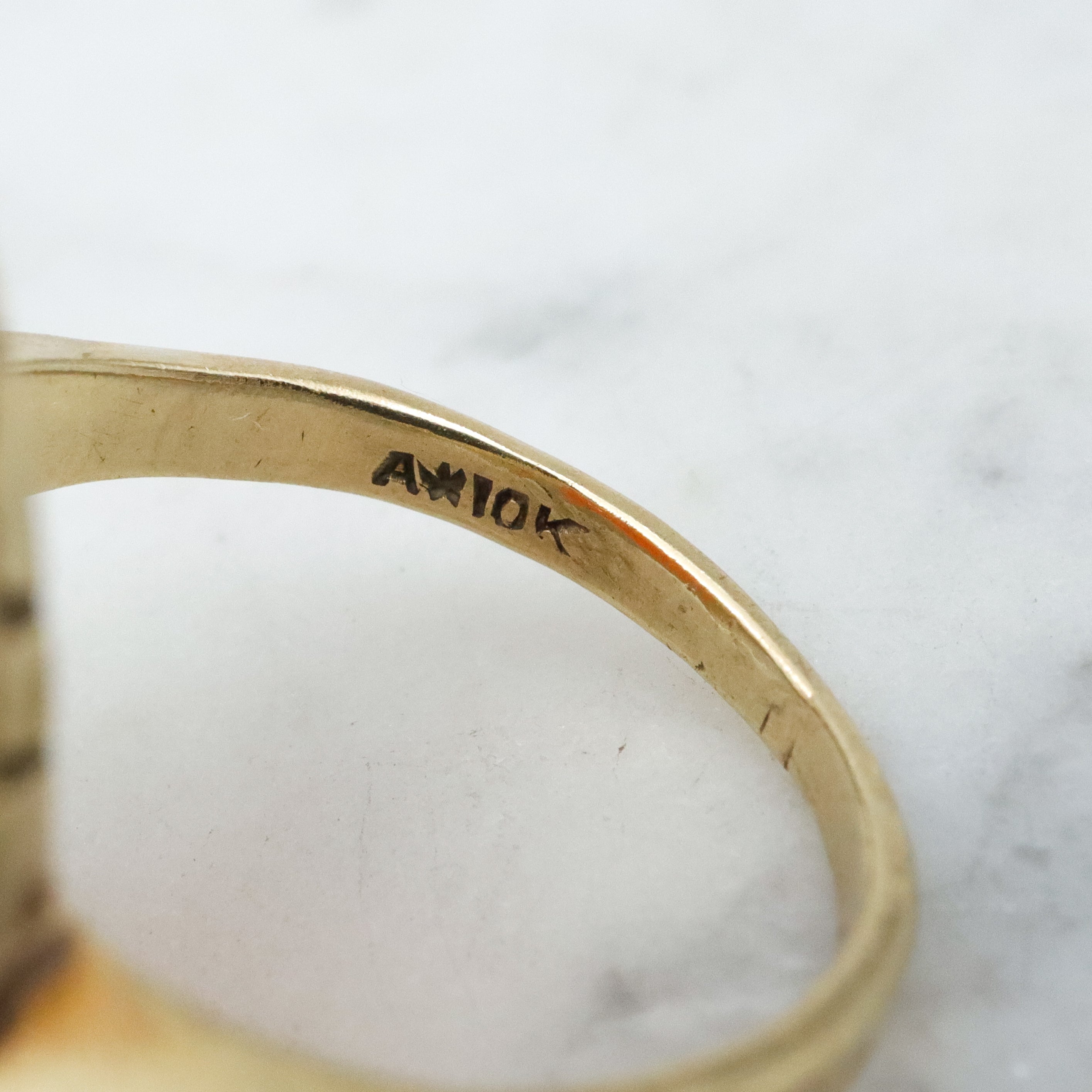 Antique Art Deco 10k gold carved carnelian enamel ring, size 7